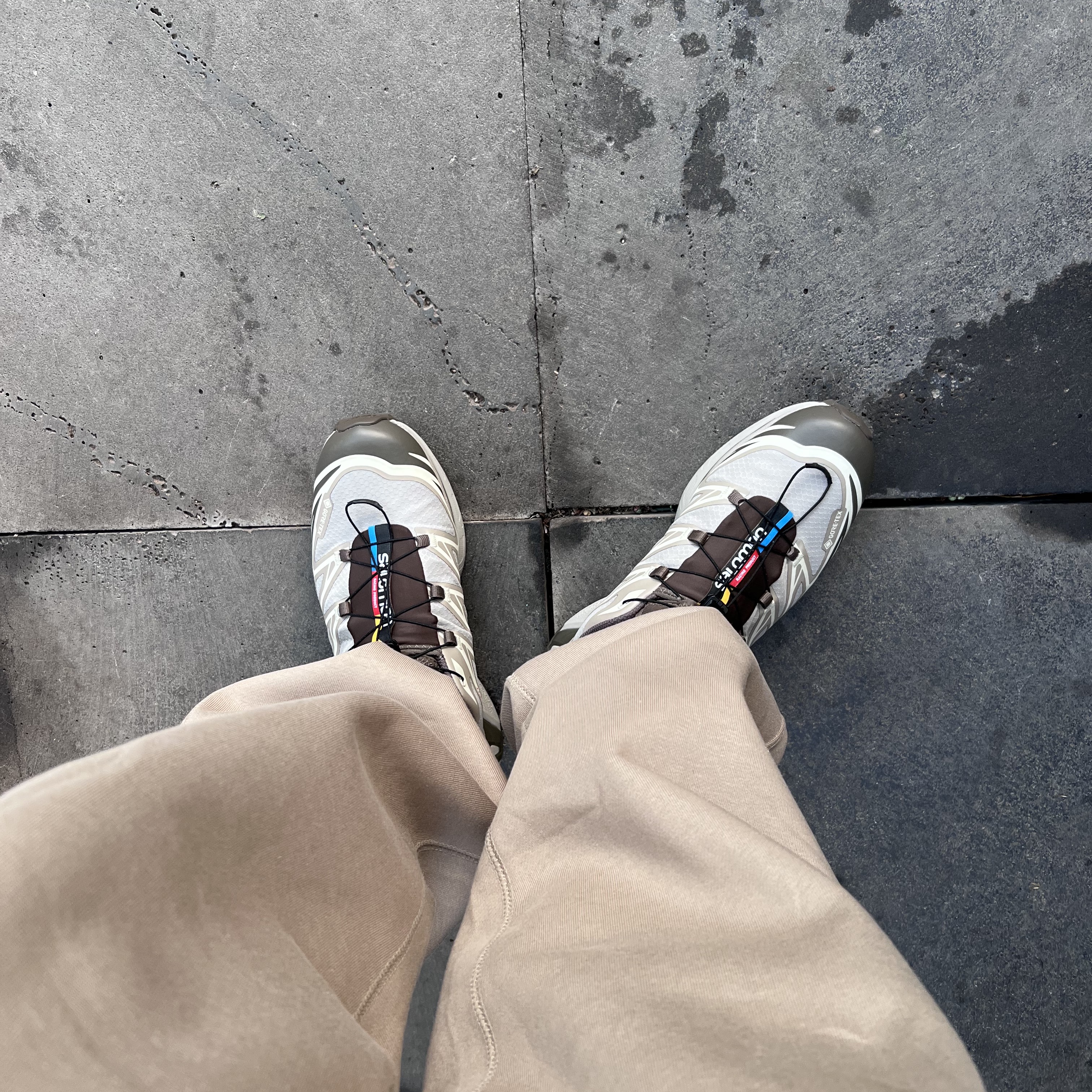 Salomon XT-6 Gore-Tex Vintage Khaki, Nike NRG Solo Swoosh Fleece Pants Khaki - US/EU 착용 스타일 - 2