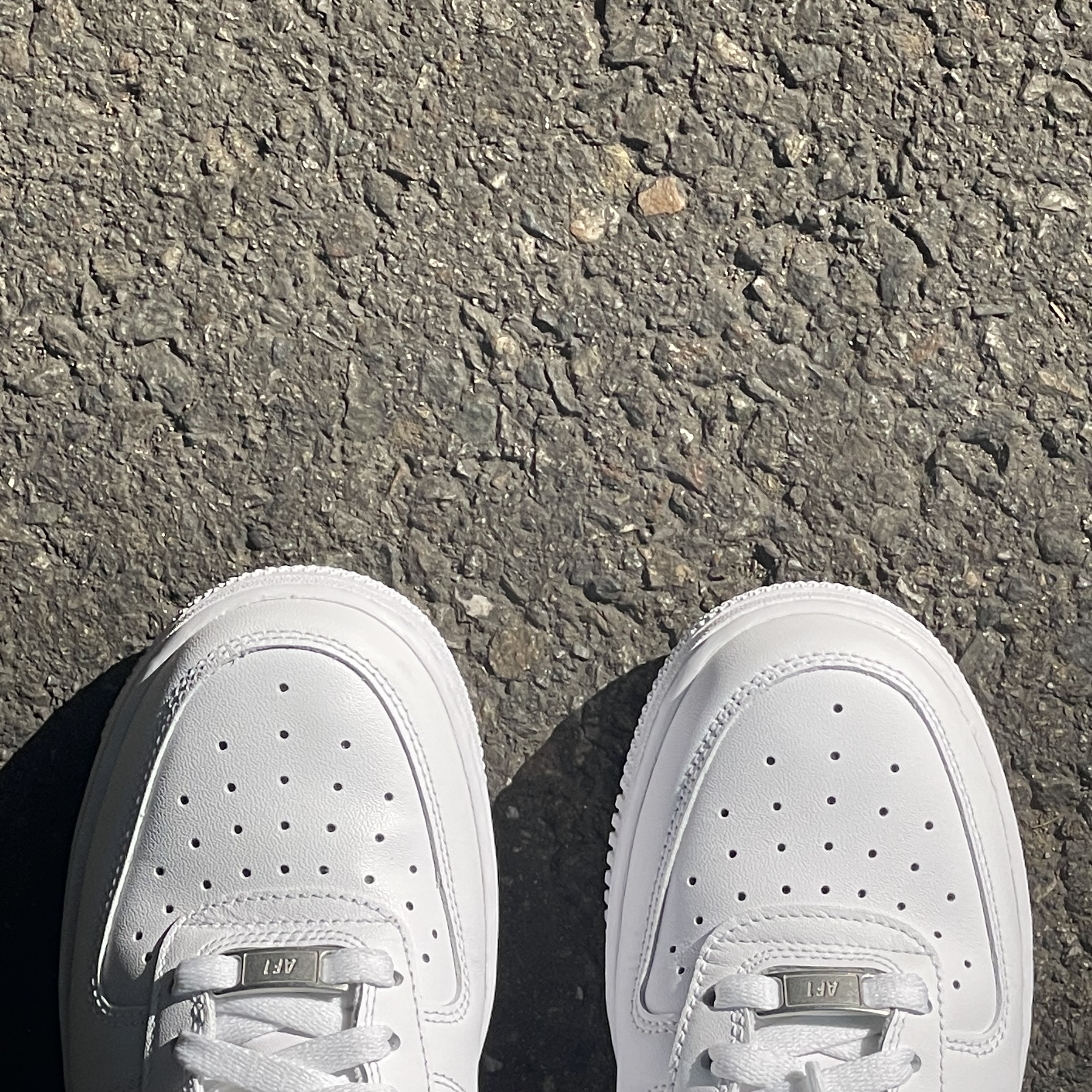 (W) Nike Air Force 1 '07 Low White 착용 스타일