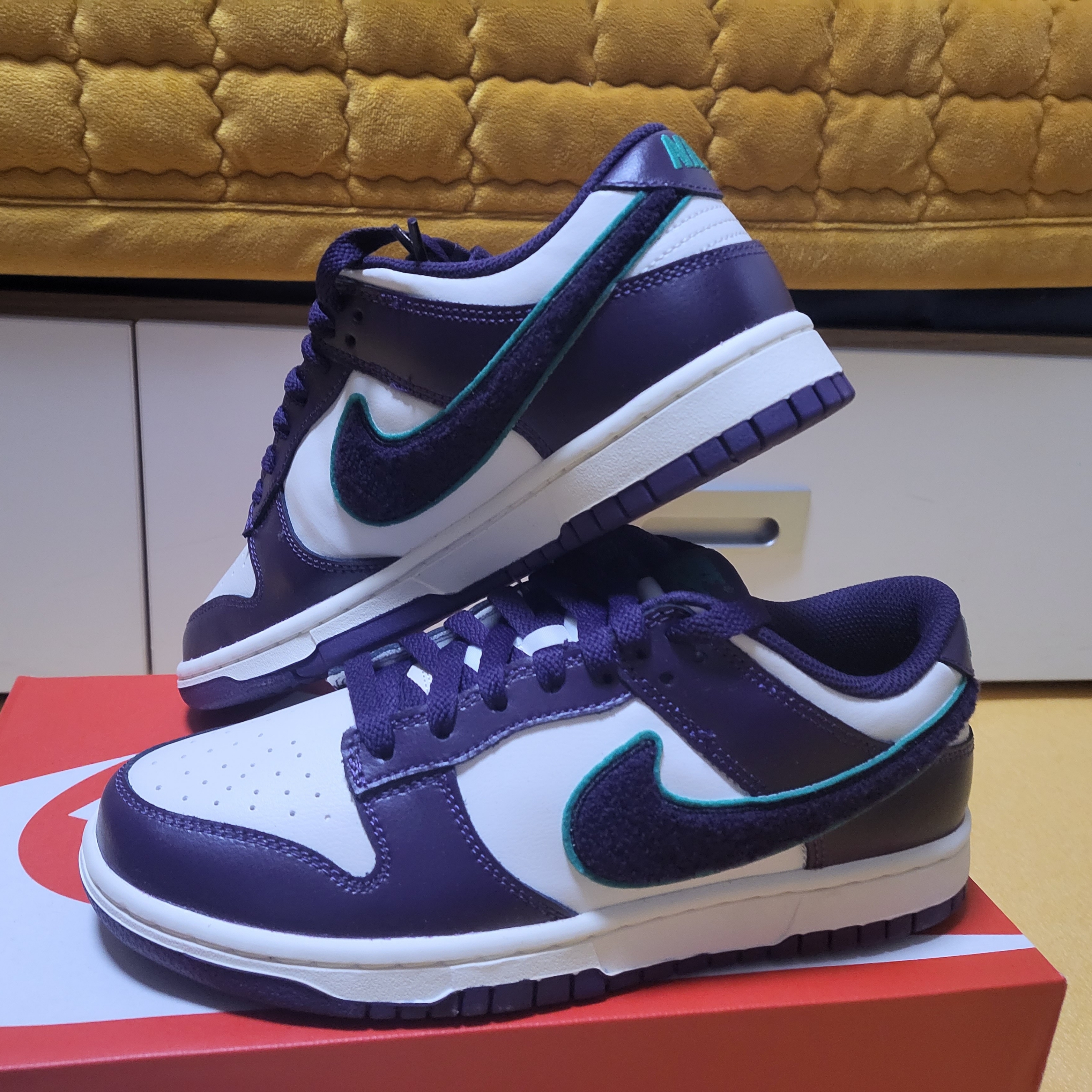 Nike Dunk Low Grand Purple 착용 스타일