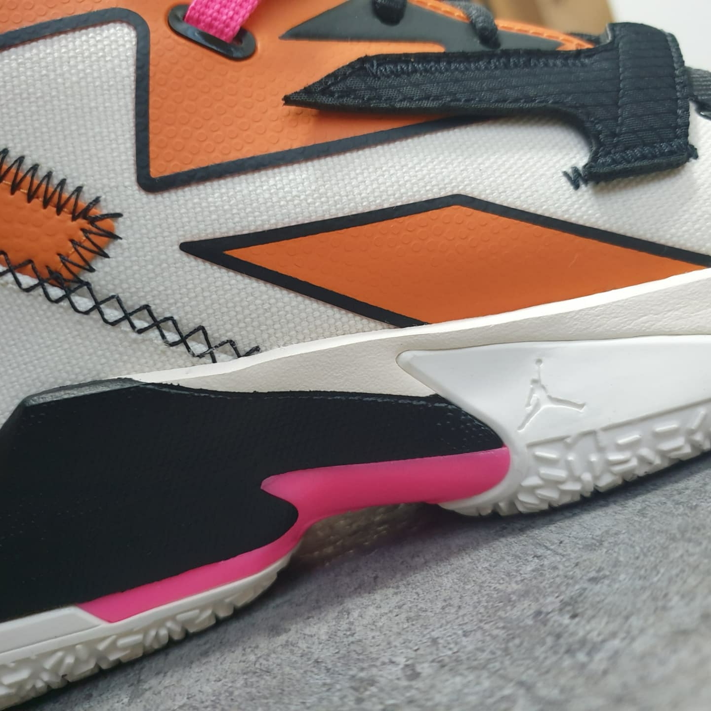 Jordan Why Not ZER0.4 PF Shattered Backboard 착용 스타일 - 3