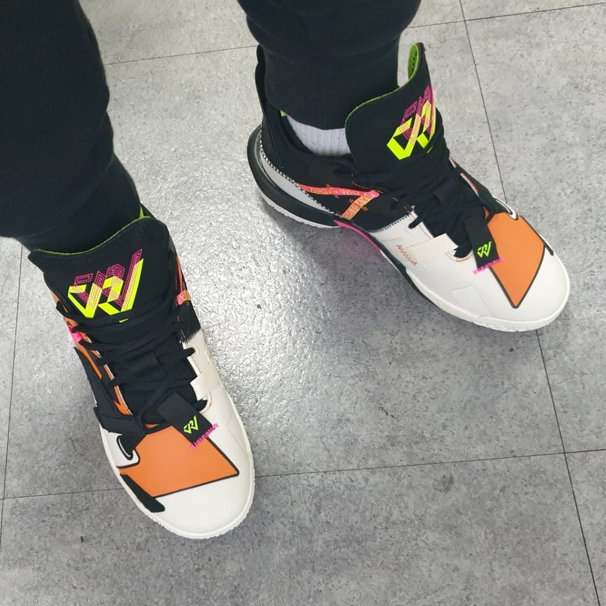 Jordan Why Not ZER0.4 PF Shattered Backboard 착용 스타일 - 5