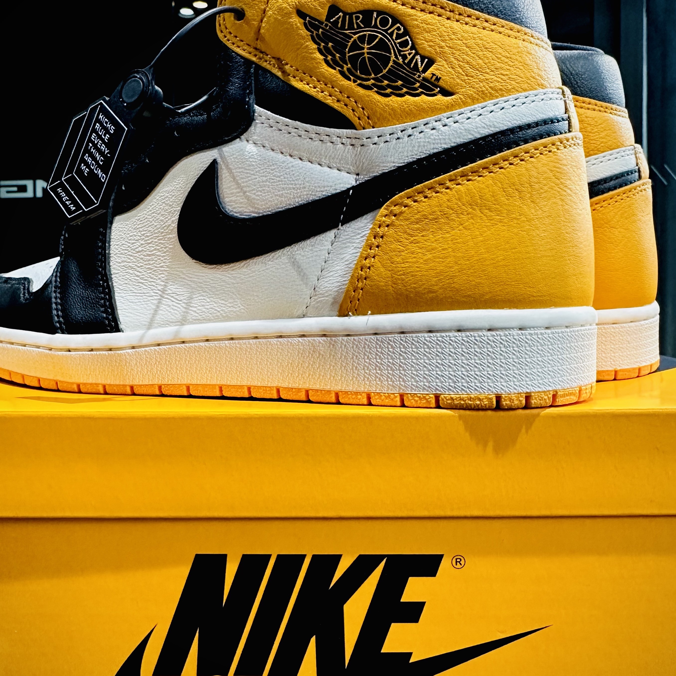 Jordan 1 Retro High OG Taxi 착용 스타일 - 2