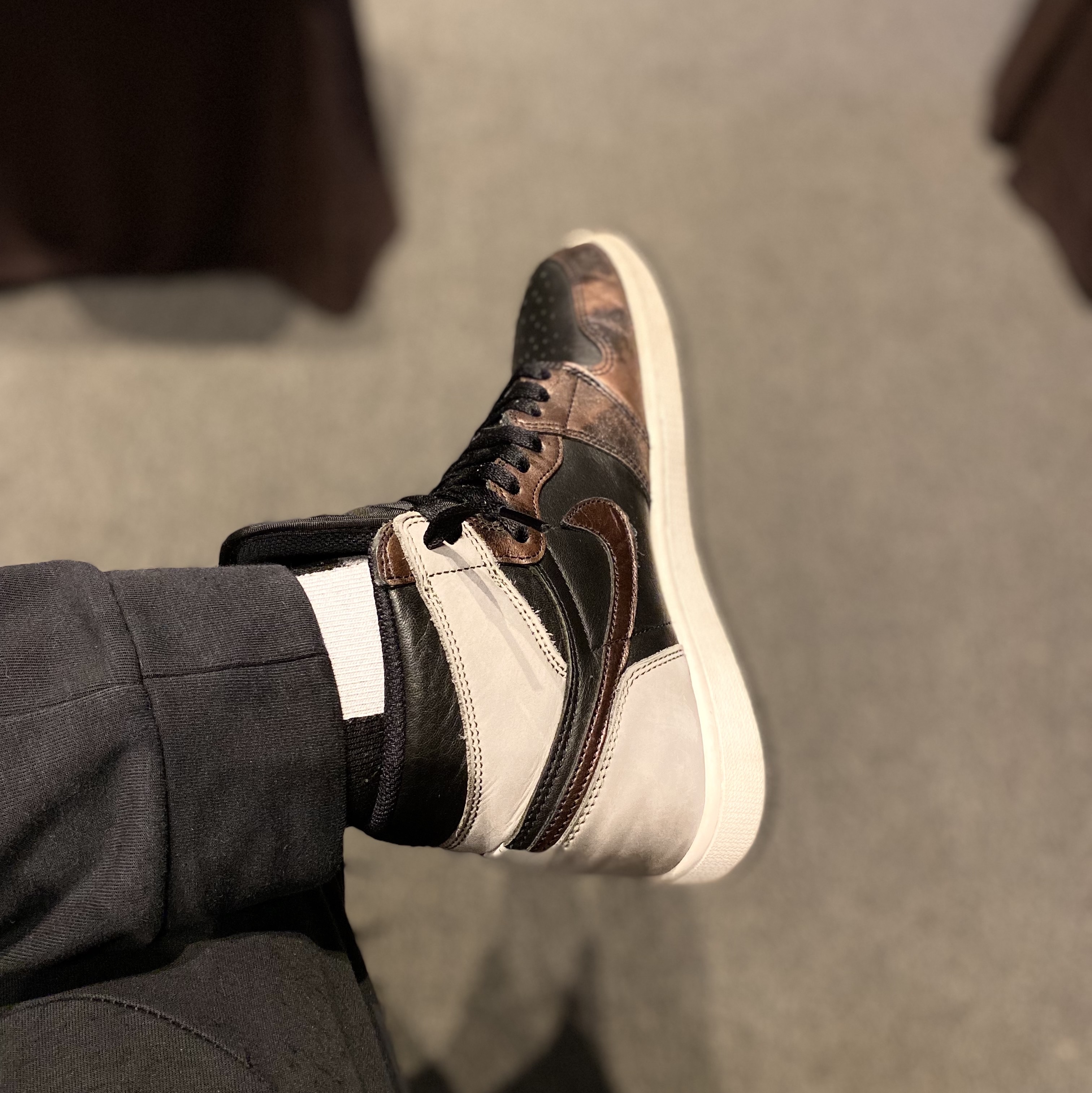 Jordan 1 Retro High OG Rust Shadow 착용 스타일 - 2