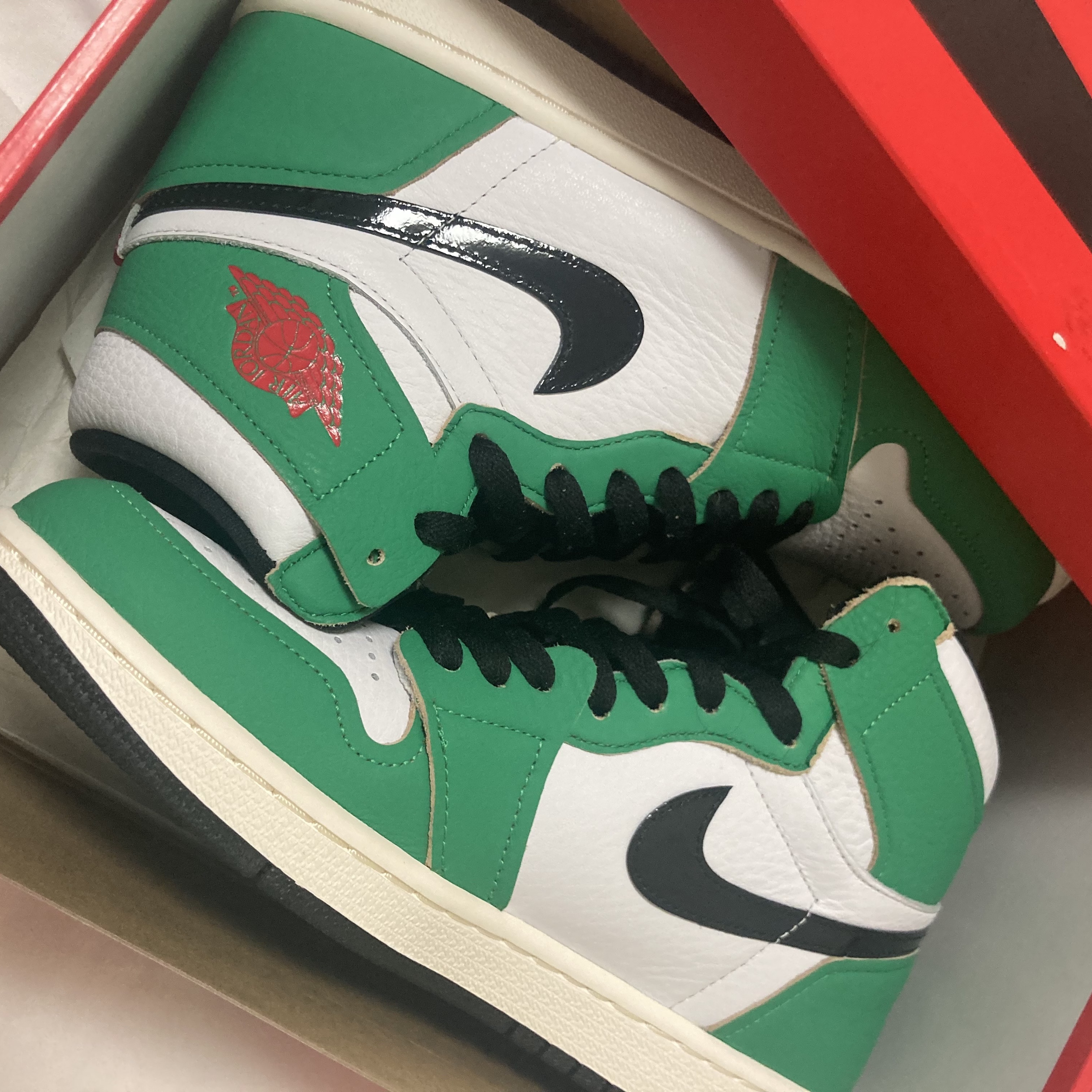 (W) Jordan 1 Retro High OG Lucky Green 착용 스타일