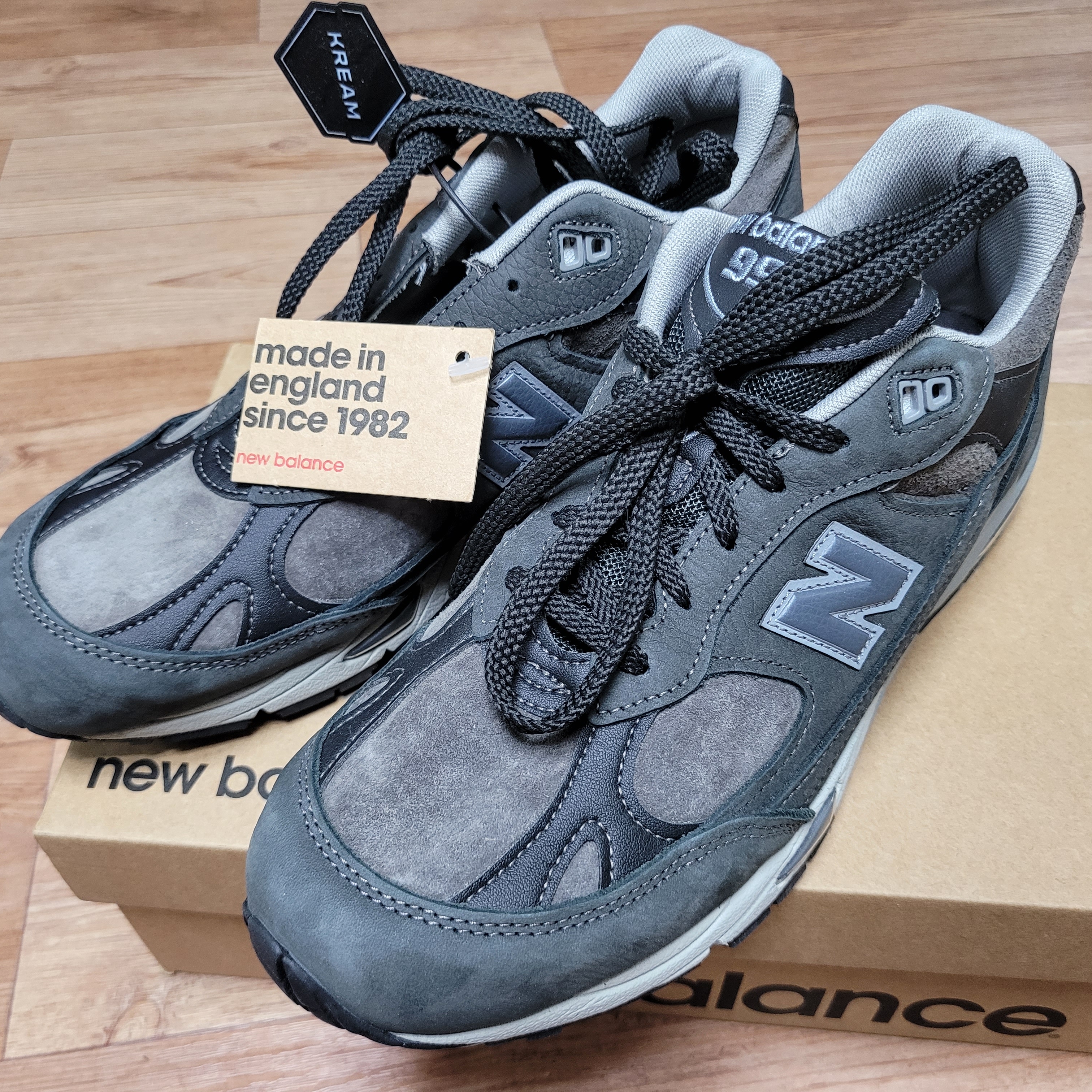 New Balance 991 Made in UK Grey 착용 스타일