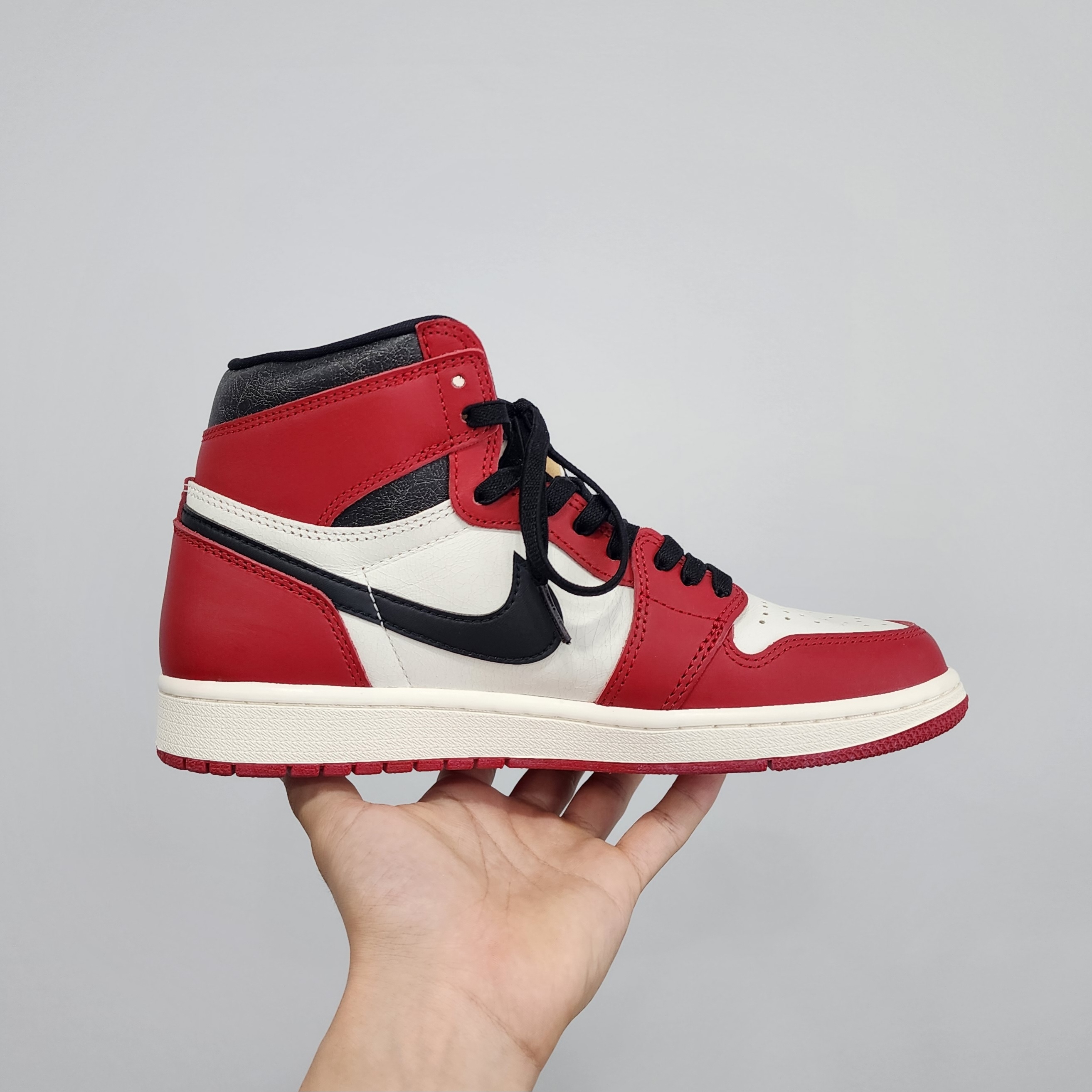 Jordan 1 Retro High OG Chicago 2022, (GS) Jordan 1 Retro High OG Chicago 2022 착용 스타일 - 3