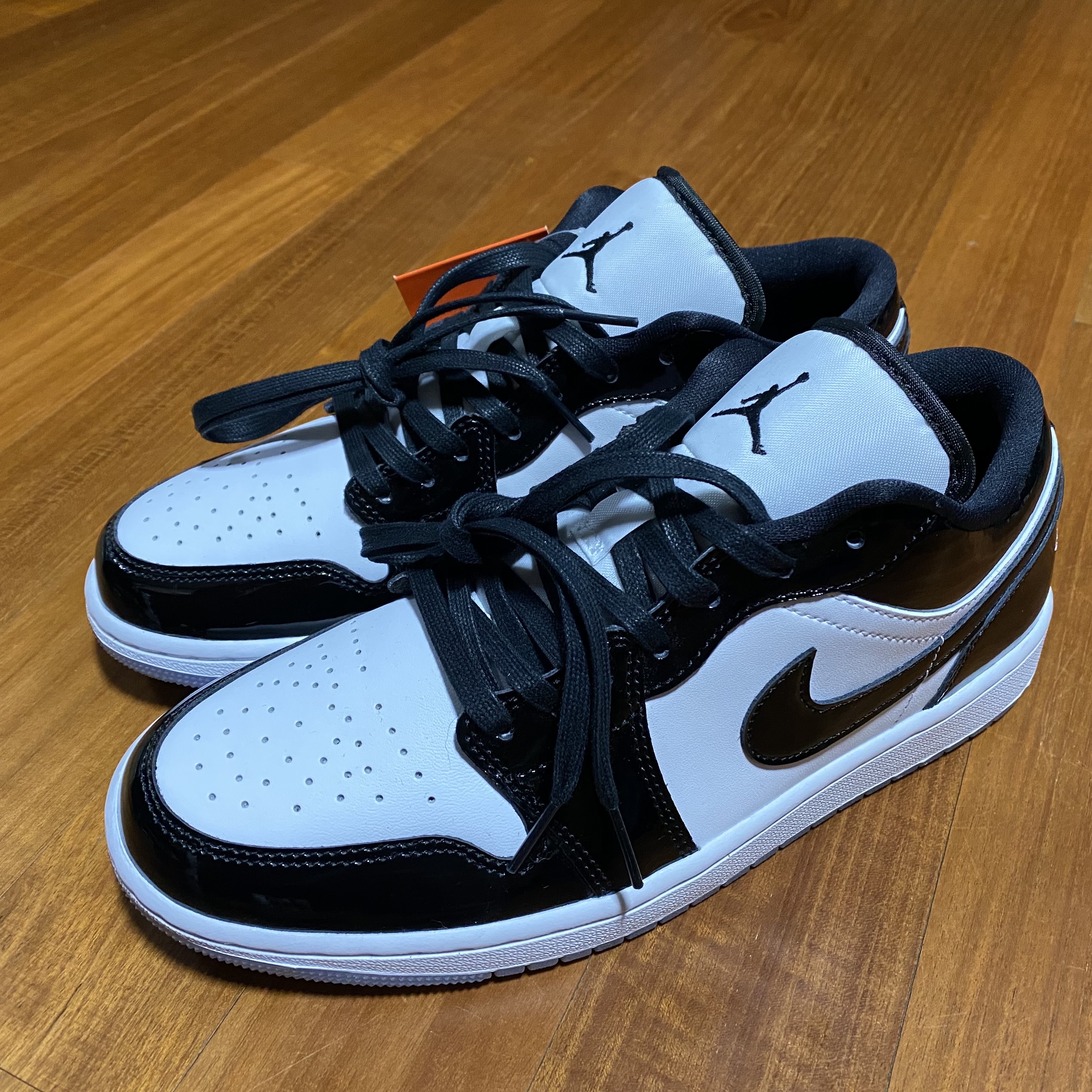 Jordan 1 Low SE Concord 착용 스타일 - 2