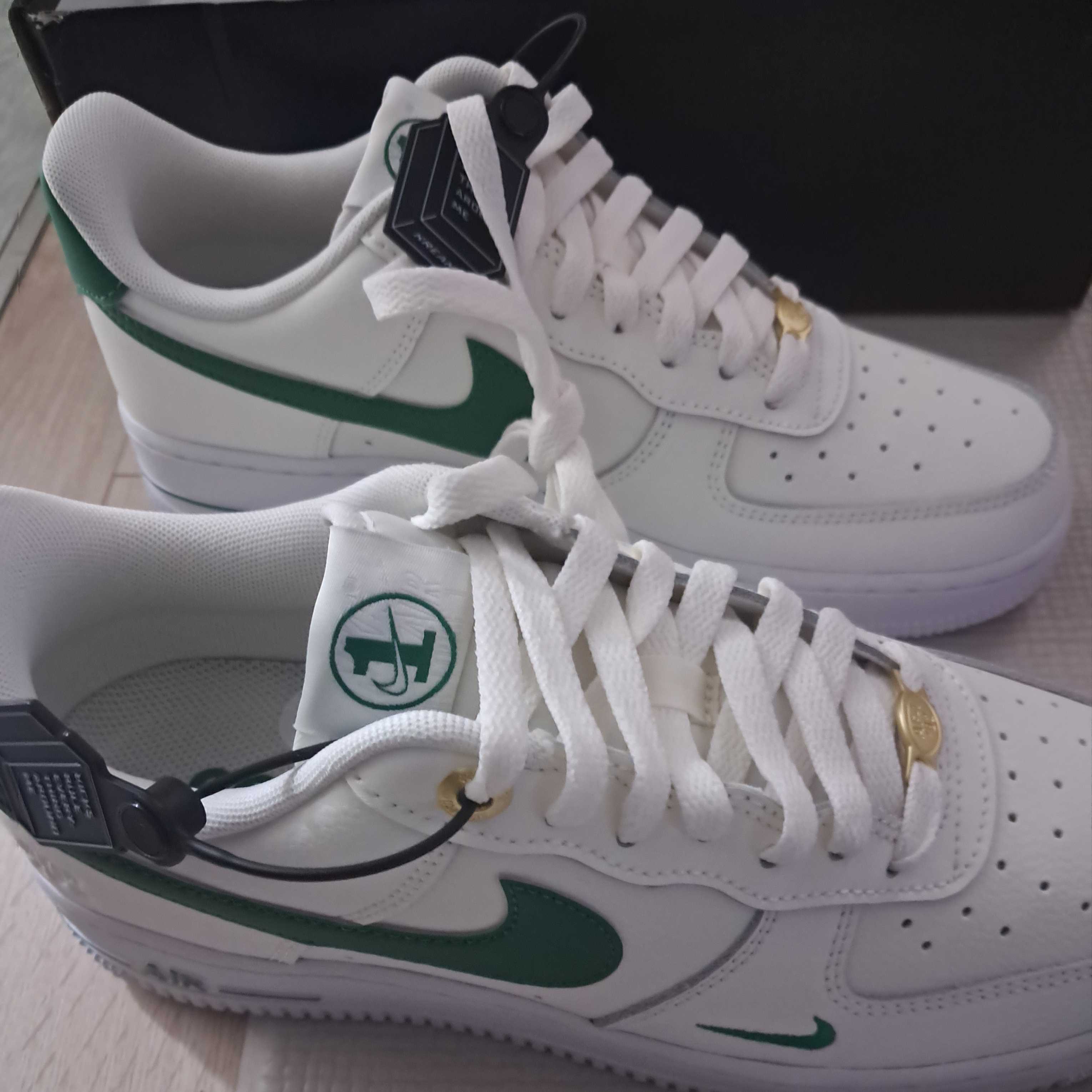 Nike Air Force 1 '07 LV8 40th Anniversary Join Forces Sail Malachite 착용 스타일