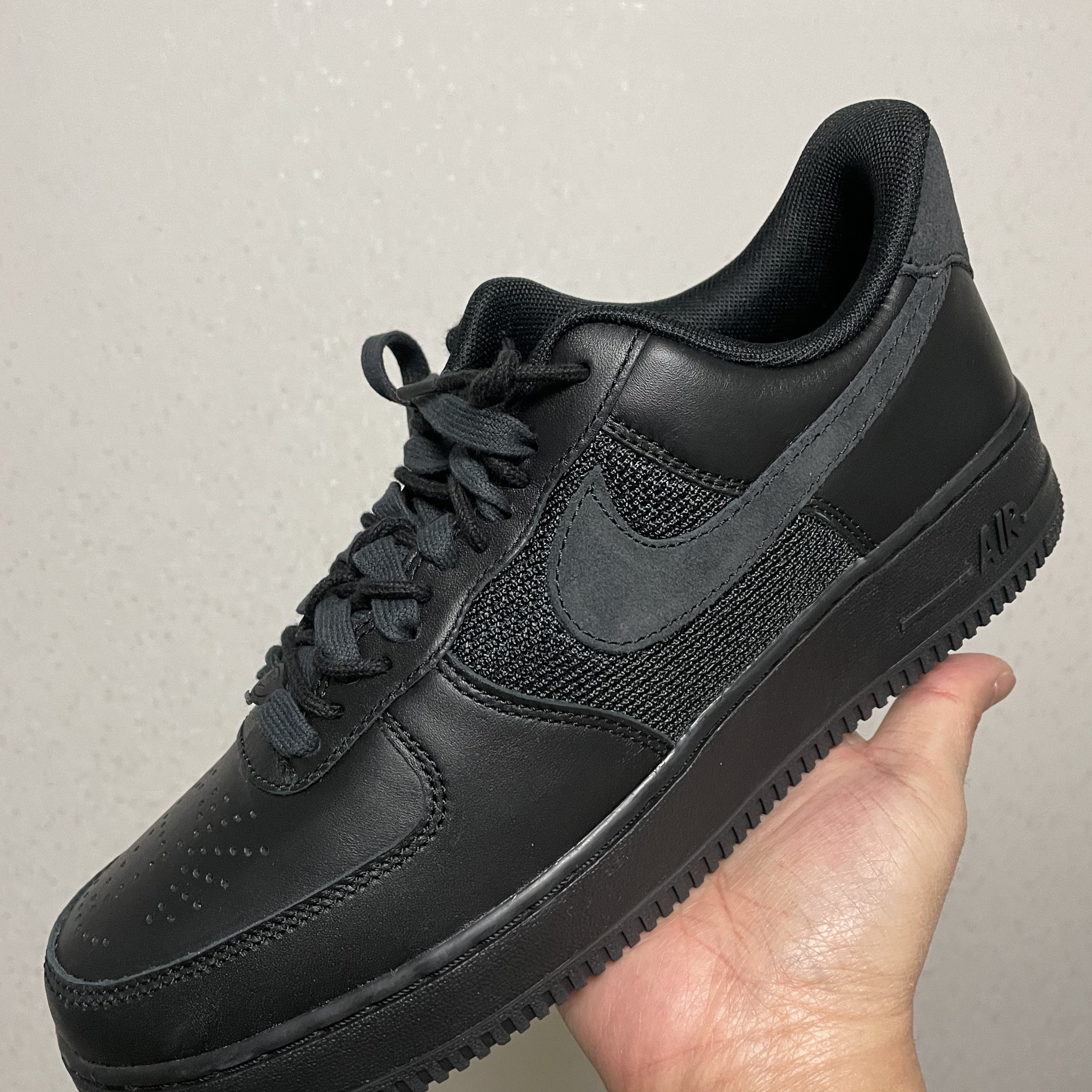 Nike x Slam Jam Air Force 1 Low SP Black Off Noir 착용 스타일 - 1