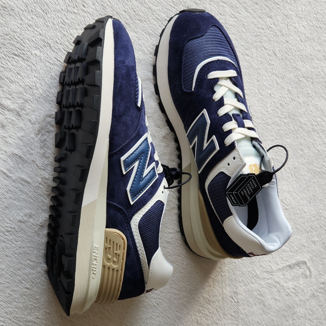 New Balance 574 Legacy Navy 착용 스타일