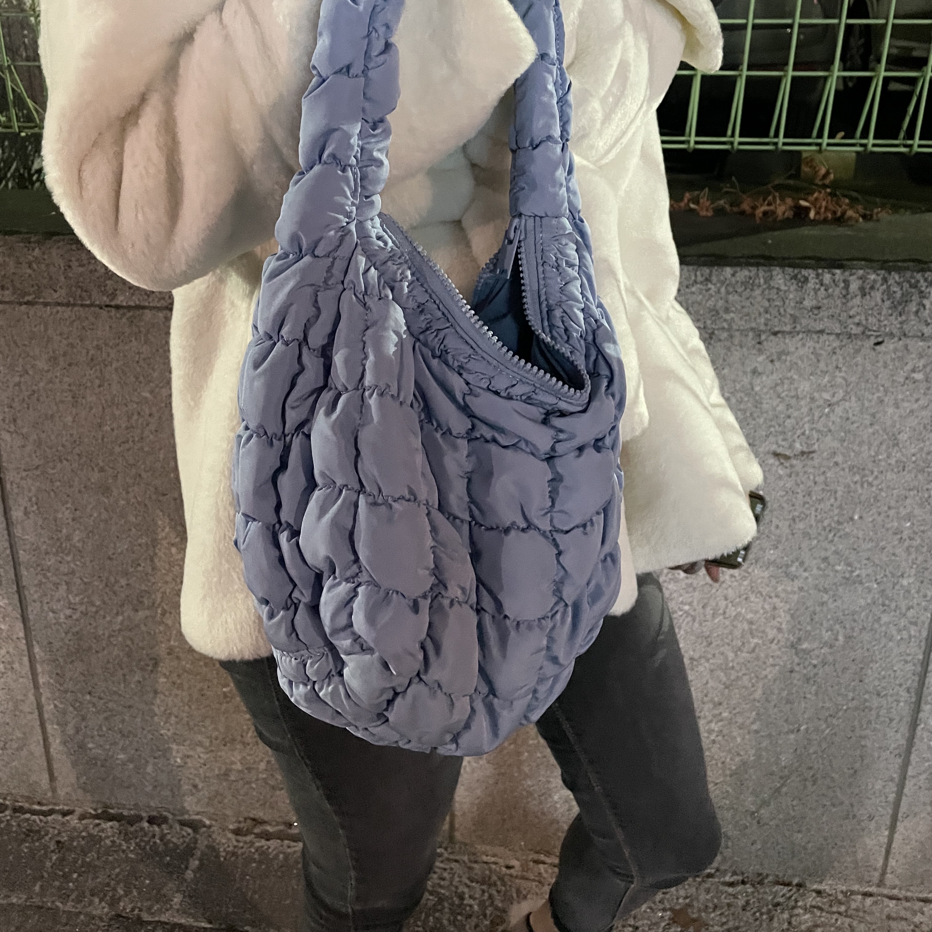 COS Quilted Mini Bag Light Blue 착용 스타일