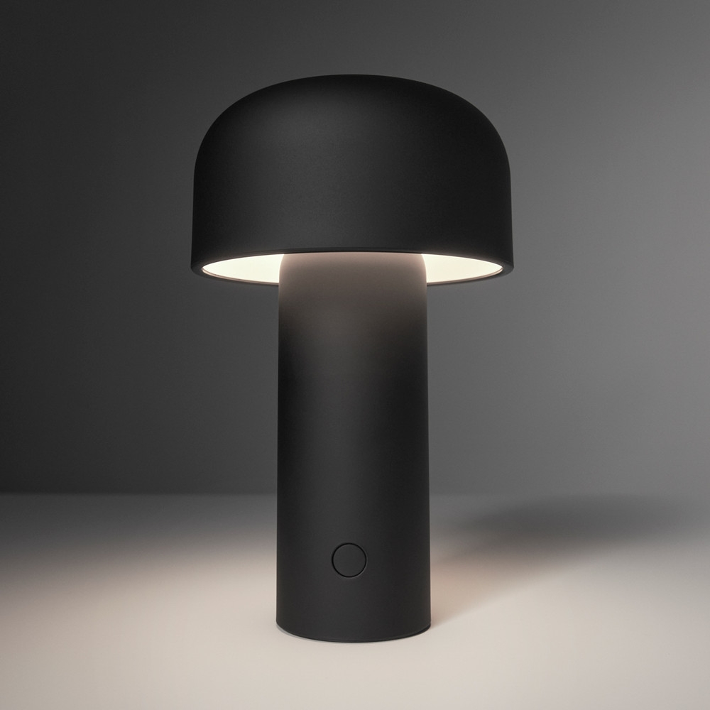 Flos Bellhop Table Matte Black 착용 스타일 - 2