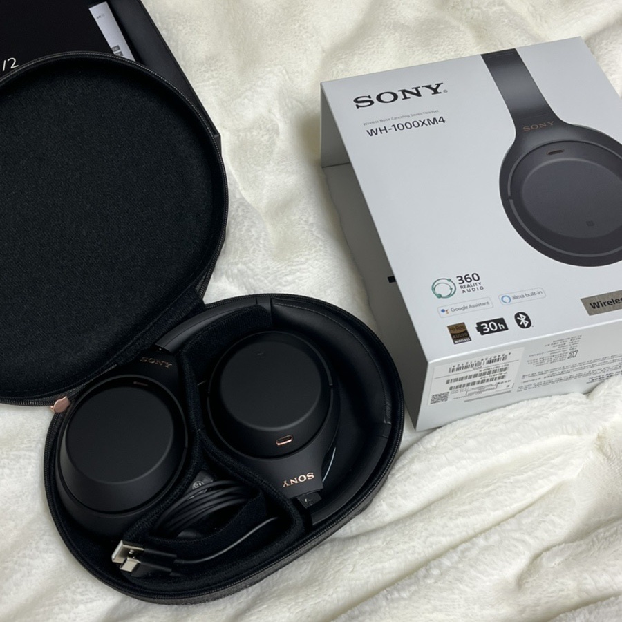 Sony WH-1000XM4 Black (Korean Ver.) 착용 스타일