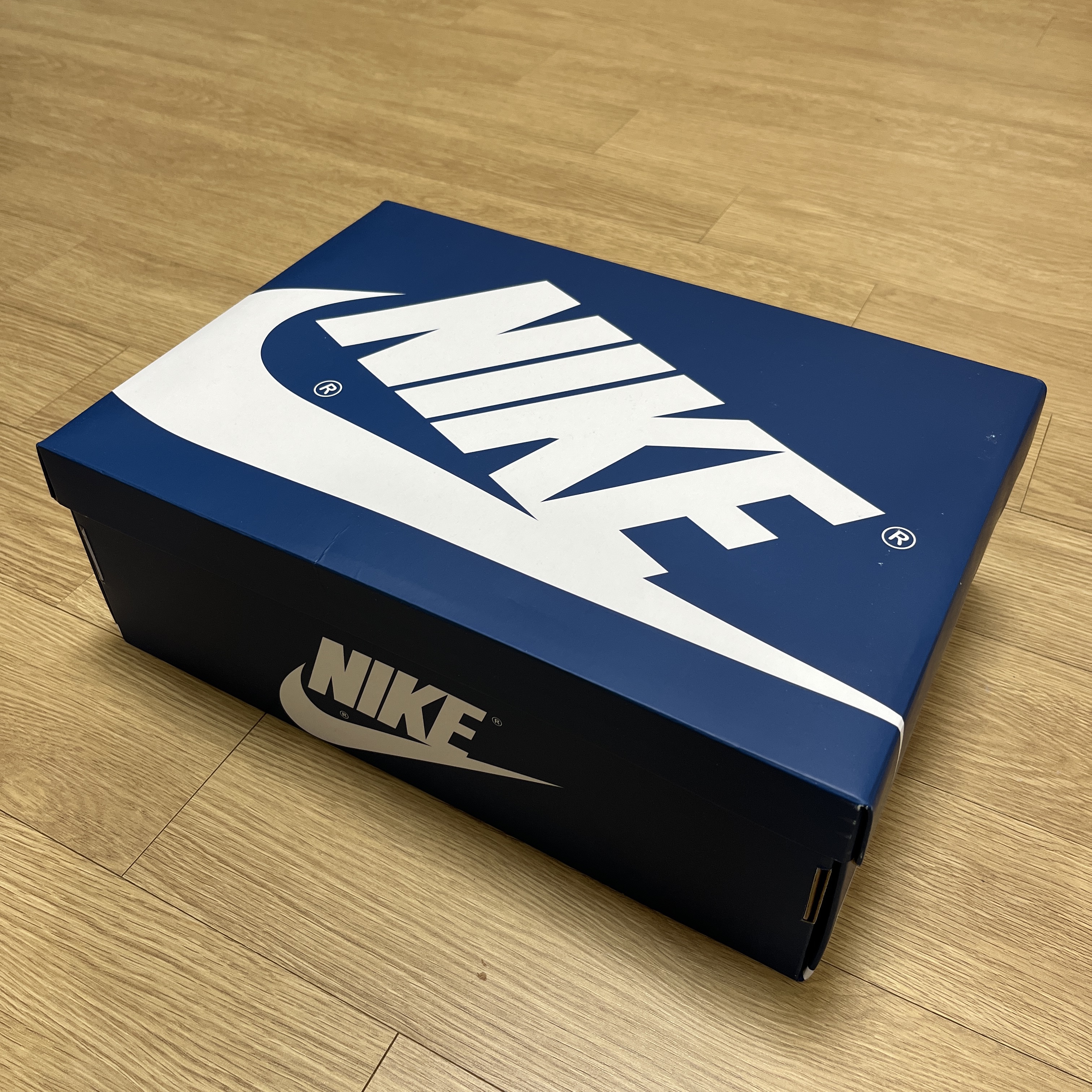 Jordan 1 Retro High OG True Blue 착용 스타일 - 3