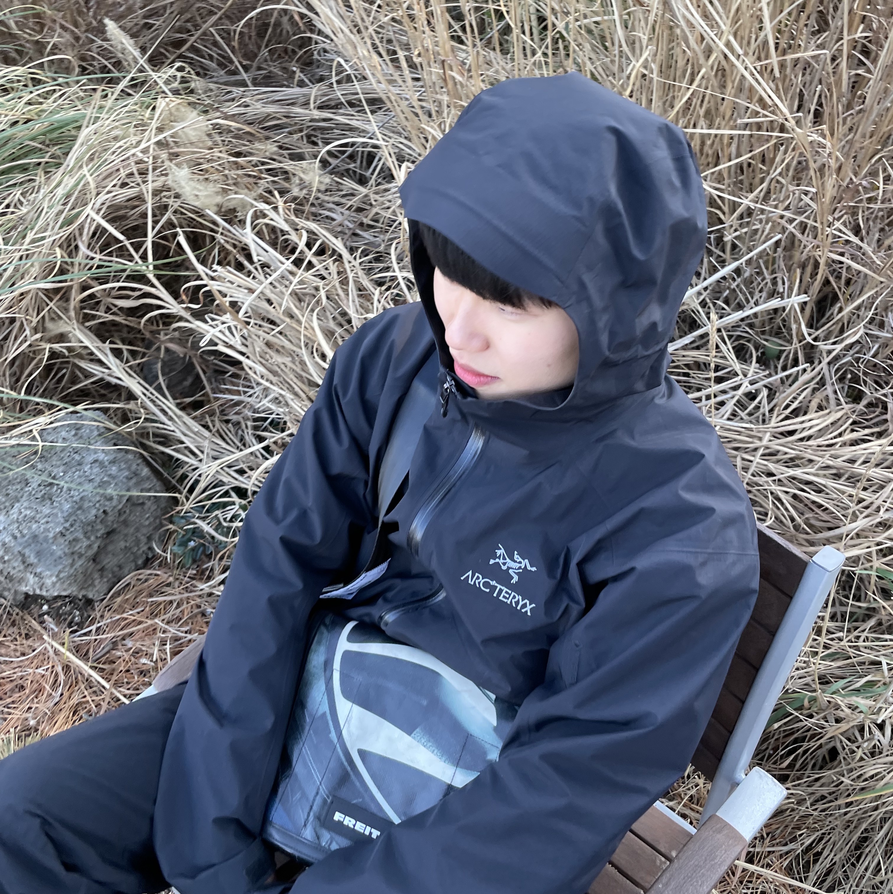 Arc'teryx Zeta SL Jacket Black 착용 스타일 - 2