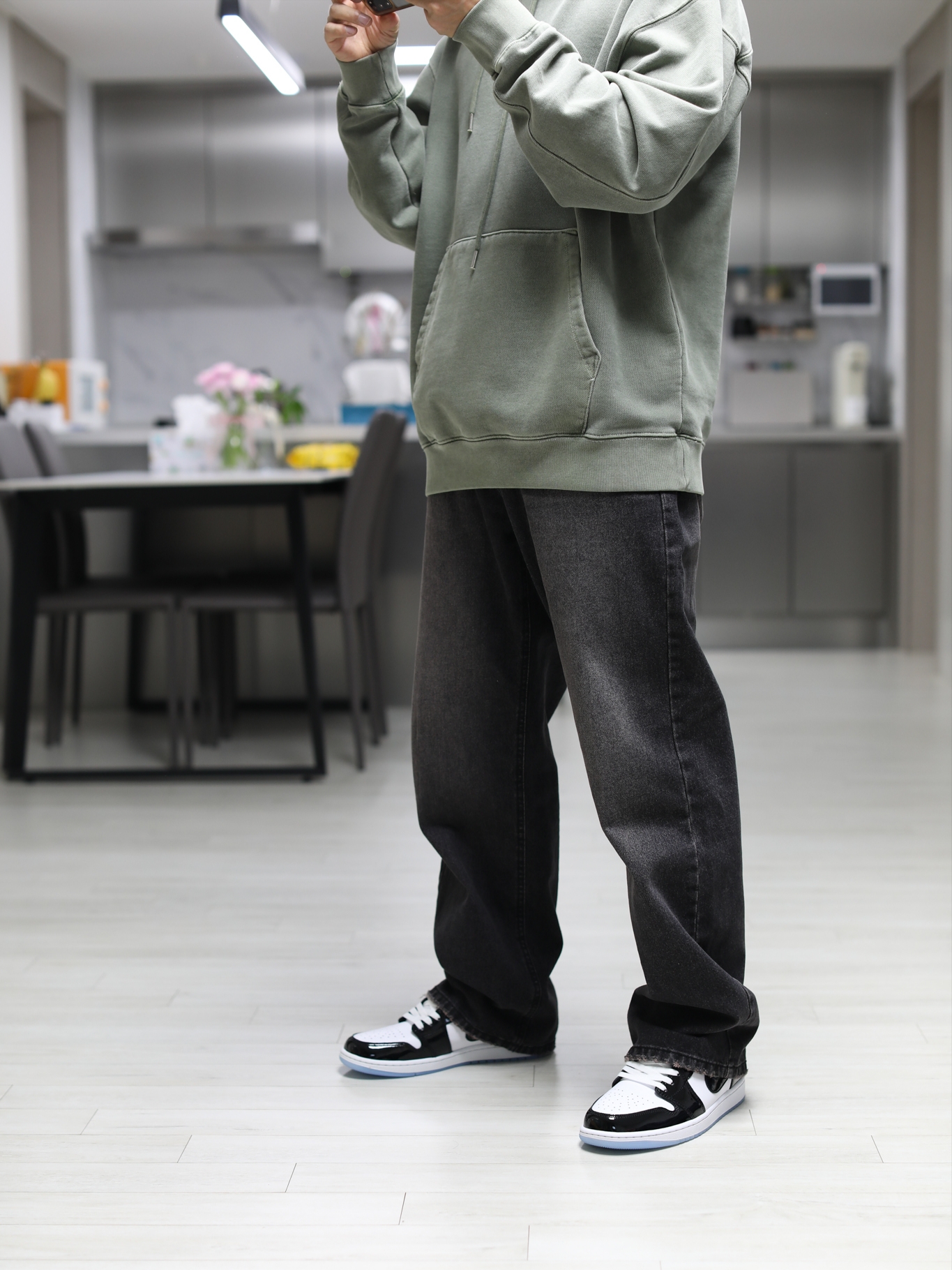 Jordan 1 Low SE Concord 착용 스타일