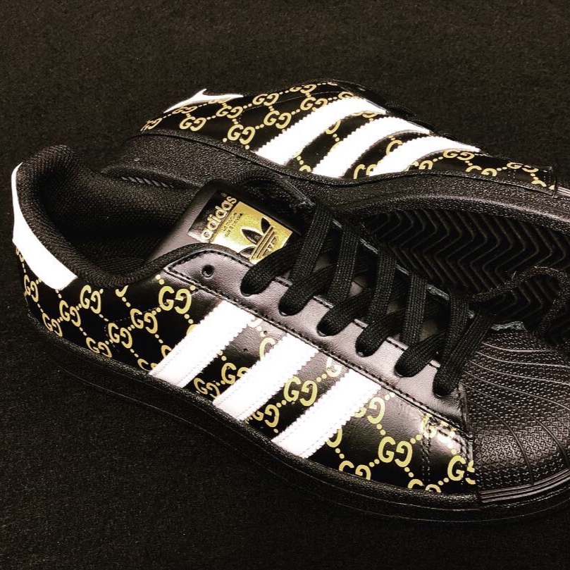 Adidas Superstar Core Black White, Adidas Superstar 82 Black White 착용 스타일 - 1