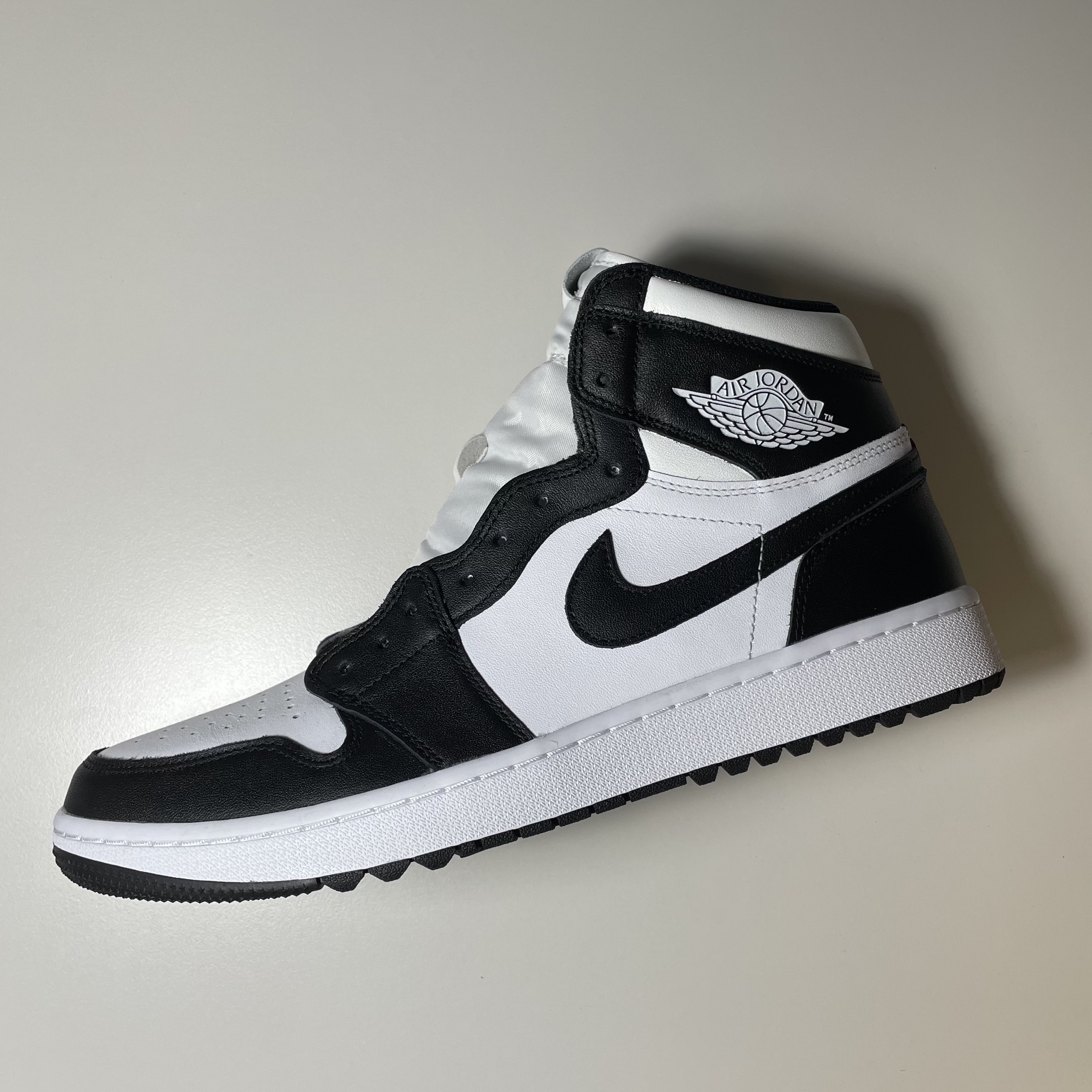 Jordan 1 High Golf White Black 착용 스타일 - 2