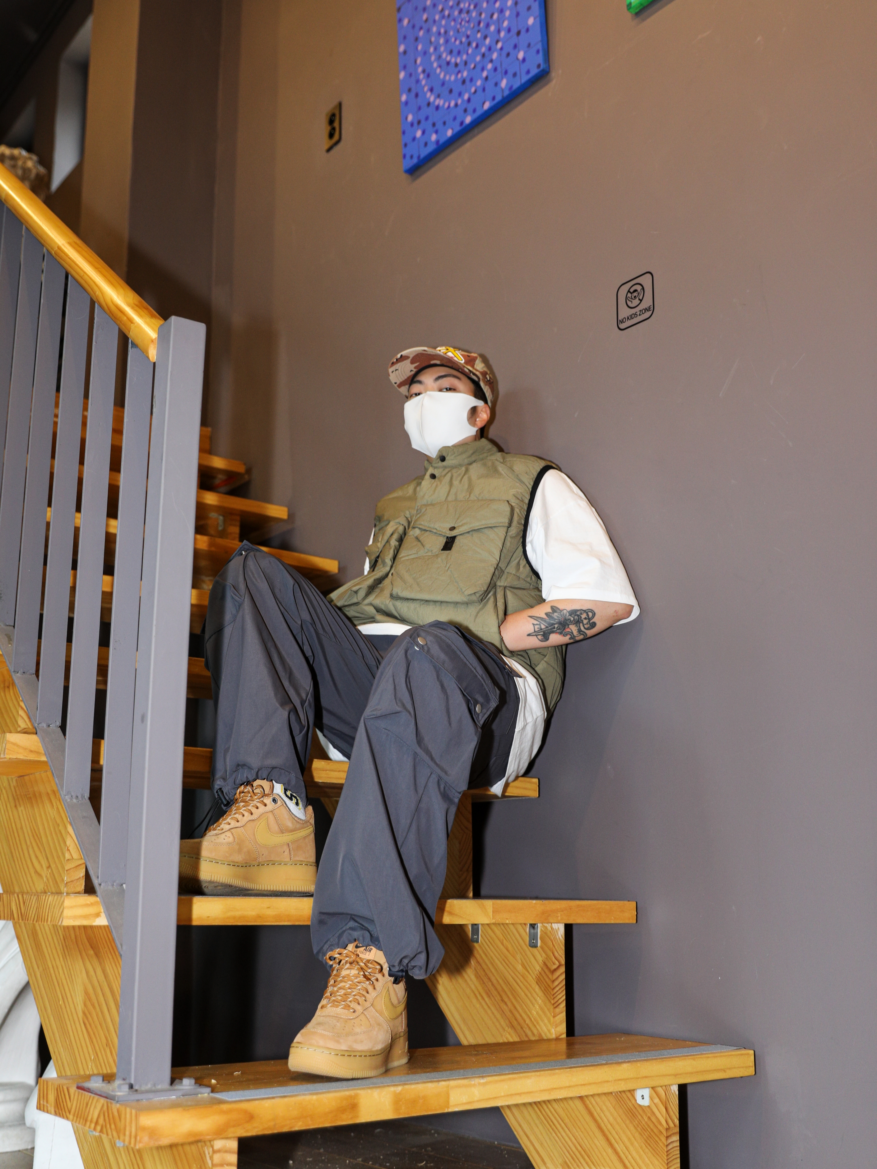 Nike Air Force 1 '07 WB Flax, Rolex Day-Date 36mm 128238 Green Ombre Diamond-Set President 착용 스타일 - 4