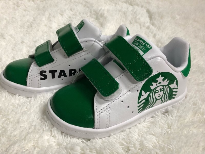 Adidas Stan Smith Vegan White Green, Adidas Stan Smith Superstan White Black 착용 스타일 - 1
