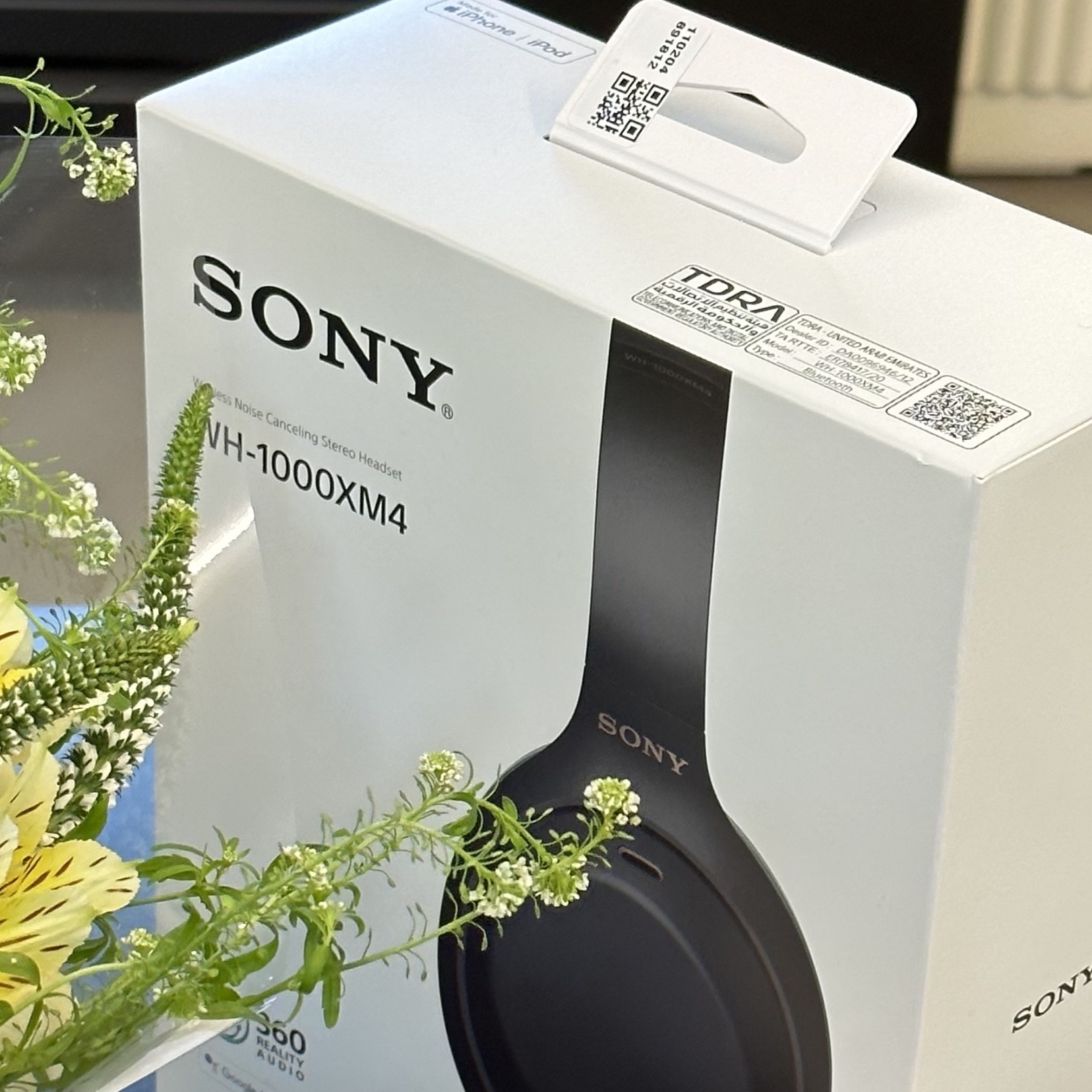 Sony WH-1000XM4 Black (Korean Ver.) 착용 스타일 - 1