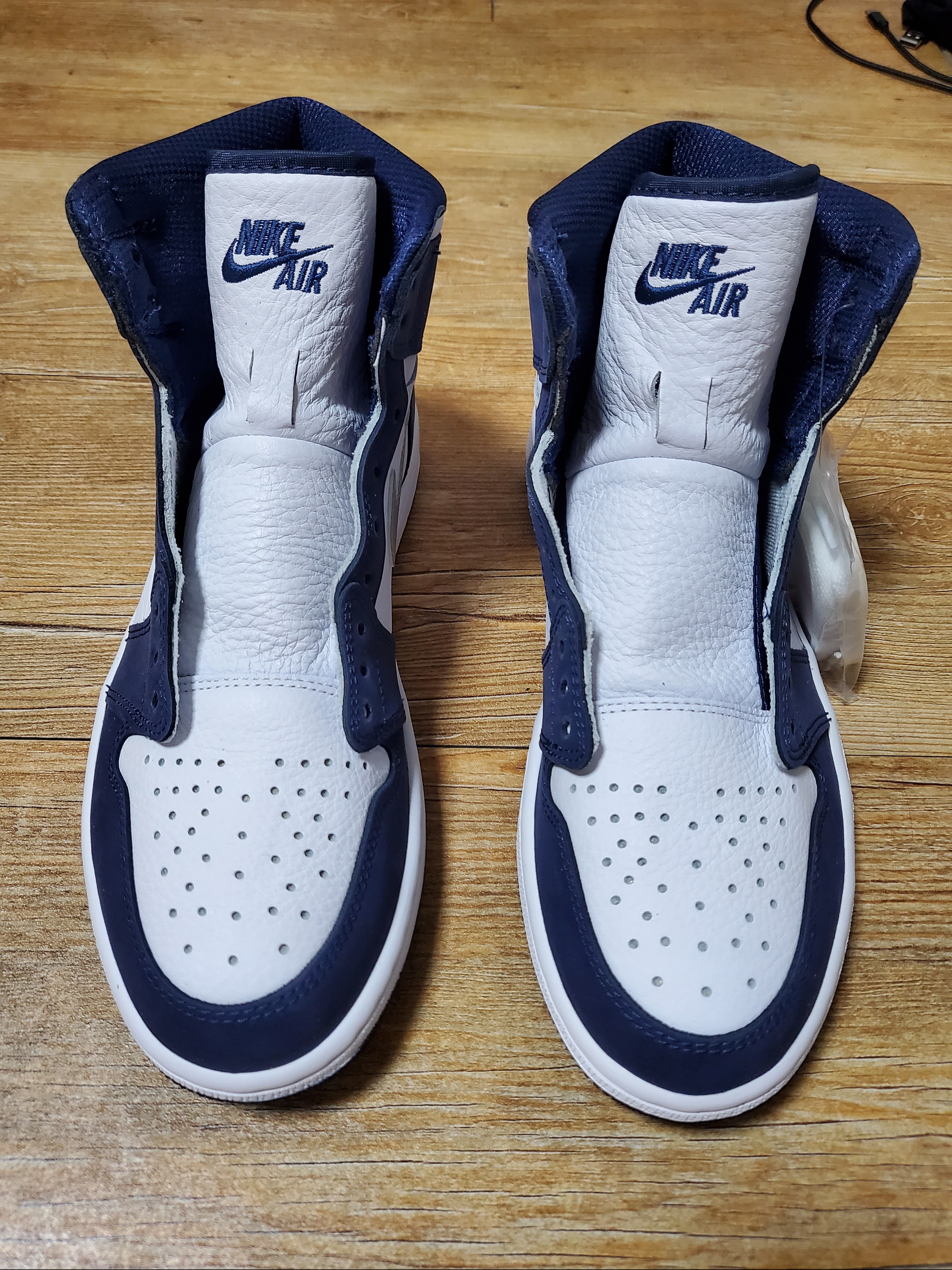Jordan 1 Retro High OG CO.JP Midnight Navy 착용 스타일 - 1