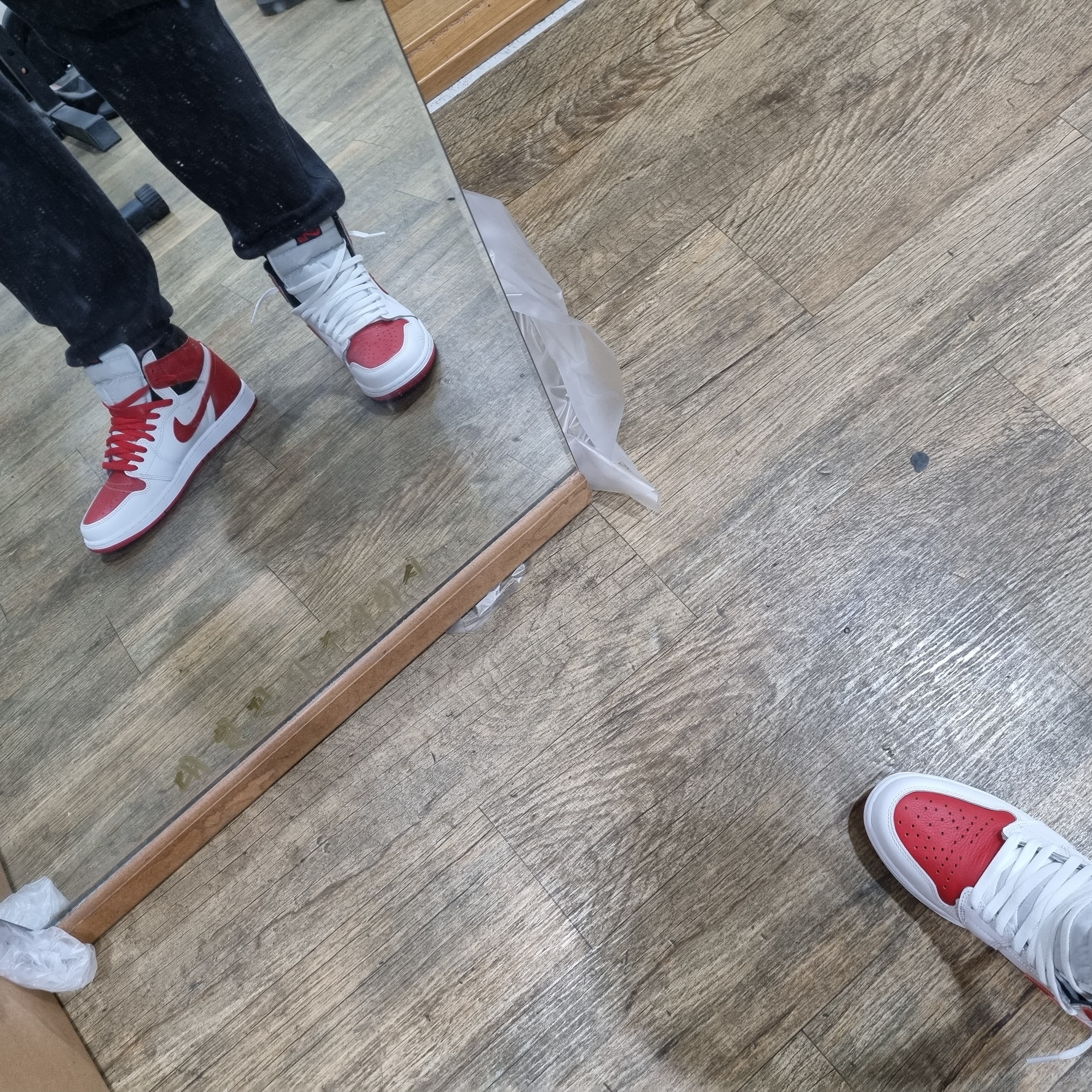 Jordan 1 Retro High OG Heritage 착용 스타일 - 2