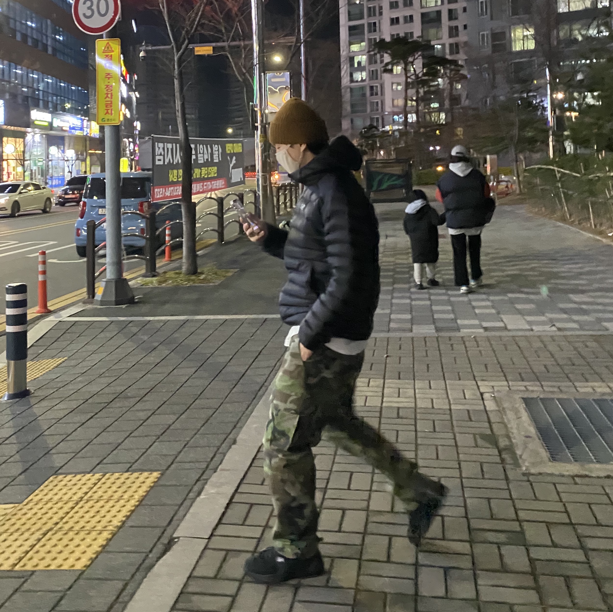 Arc'teryx Cerium Hoody Black, Nike x Stussy Air Penny II Black 착용 스타일