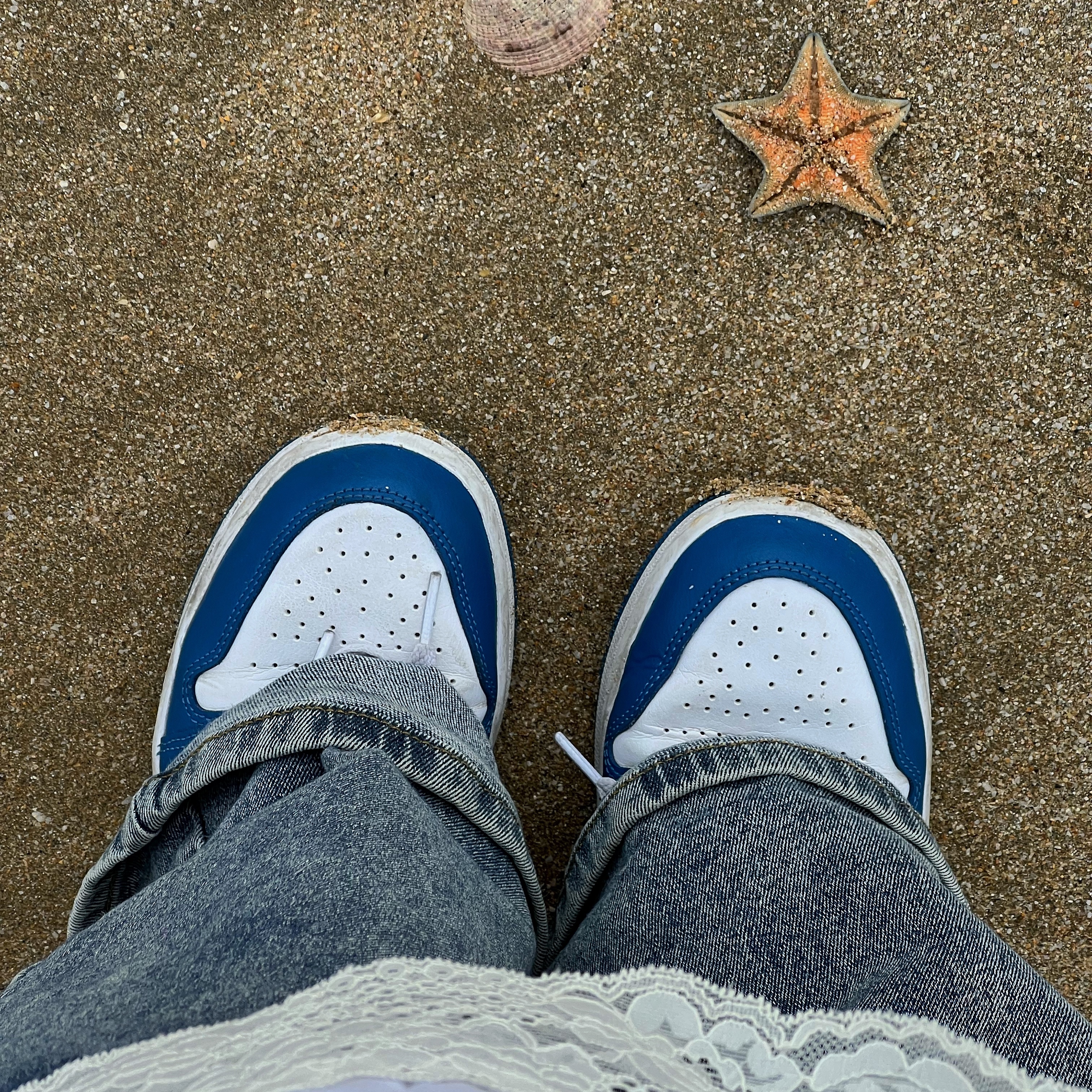 (W) Jordan 1 Low White Dark Marina Blue 착용 스타일