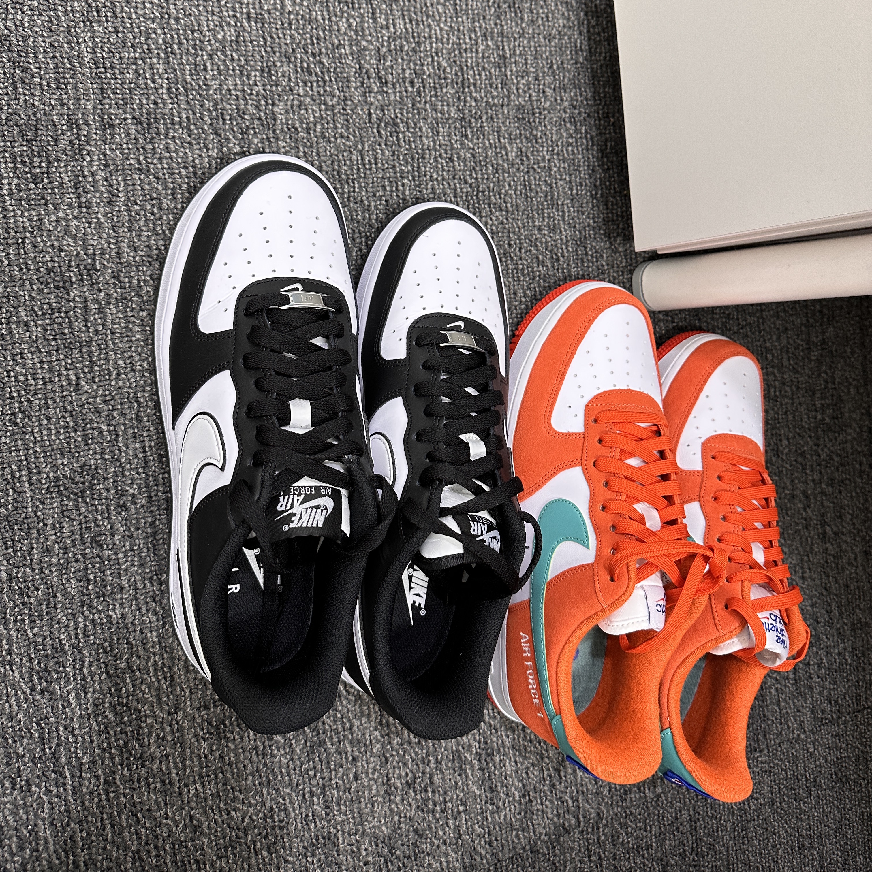 Nike Air Force 1 '07 LV8 Athletic Club Rush Orange Washed Teal, Nike Air Force 1 '07 Black White 착용 스타일 - 2