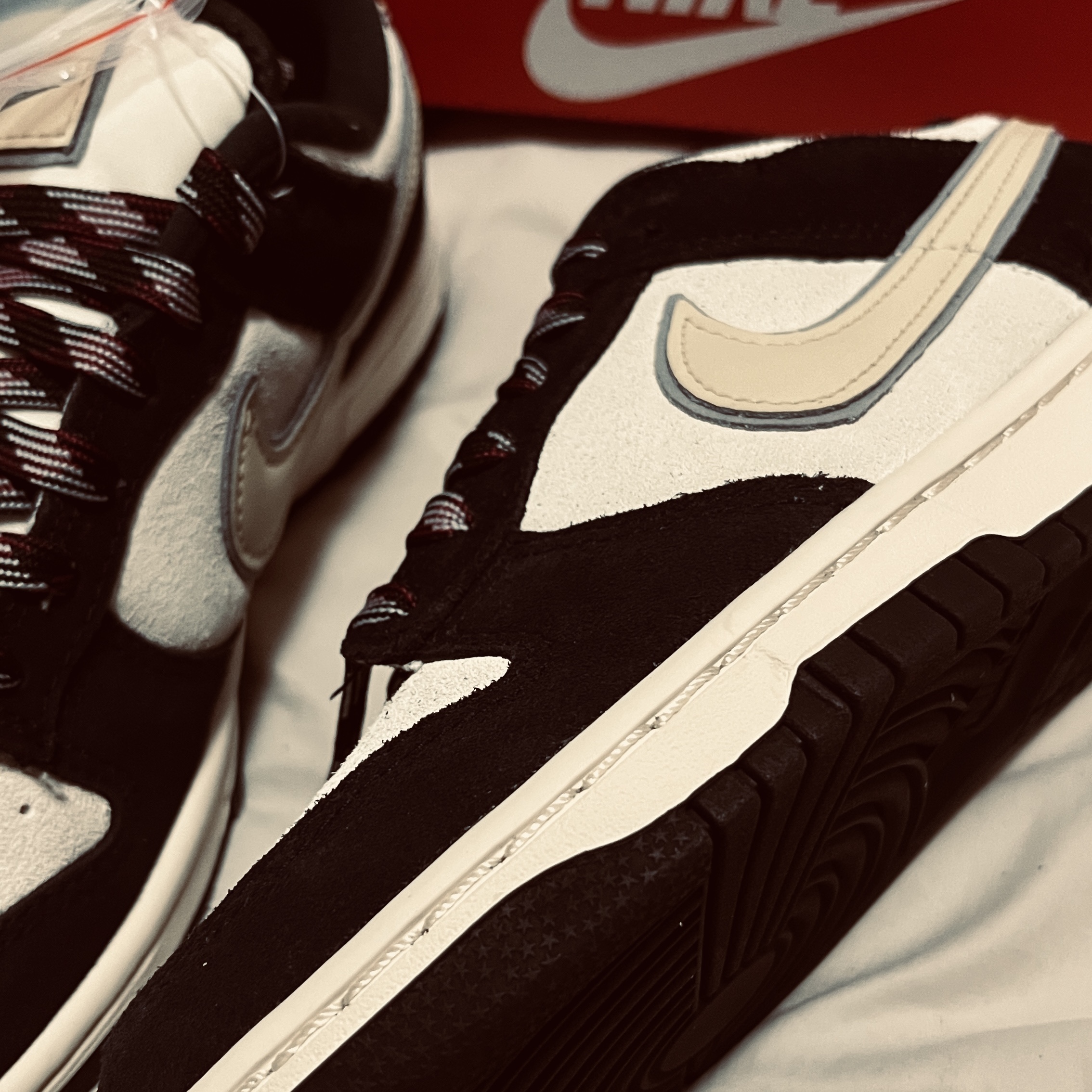 (W) Nike Dunk Low LX Black Suede 착용 스타일