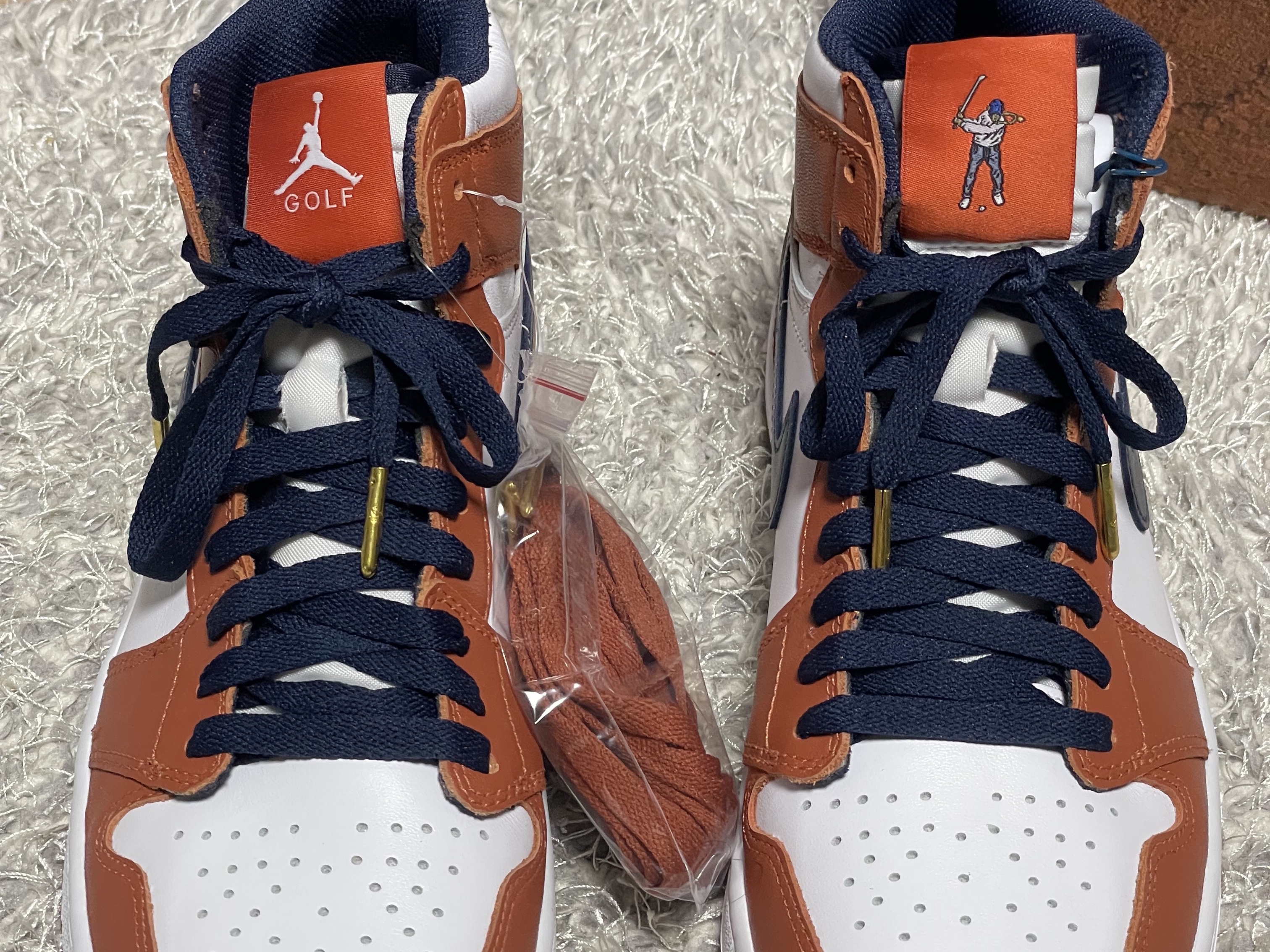 Jordan 1 x Eastside Golf High Golf Burnt Sunrise White 착용 스타일 - 2