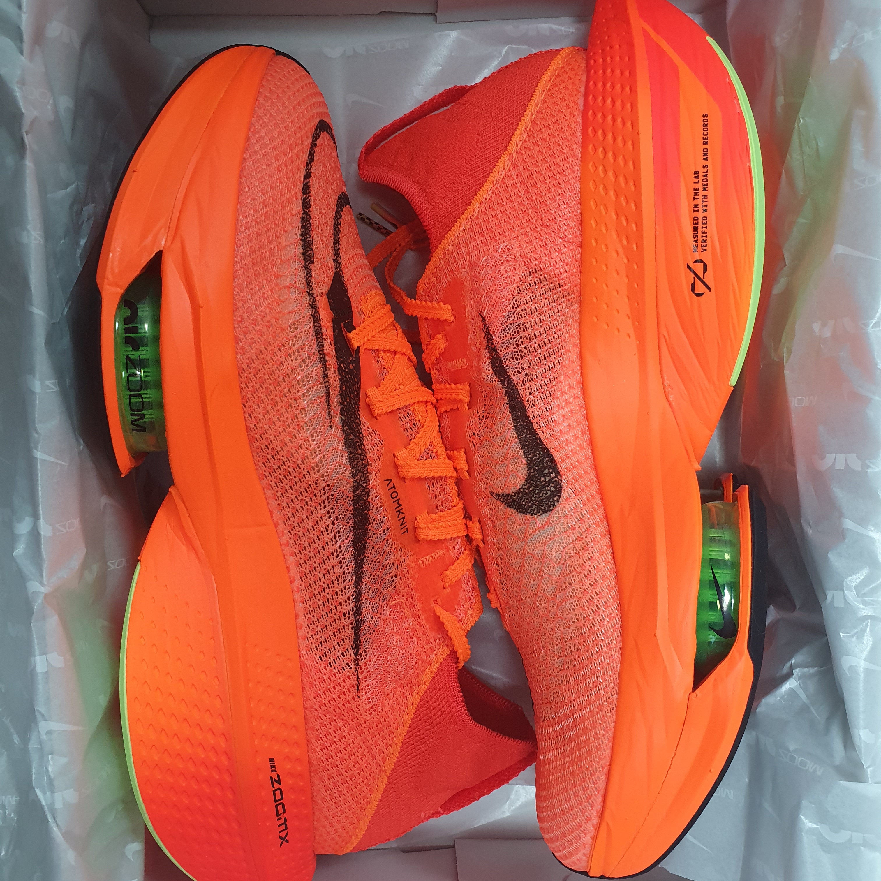 Nike Air Zoom Alphafly Next% 2 Total Orange 착용 스타일
