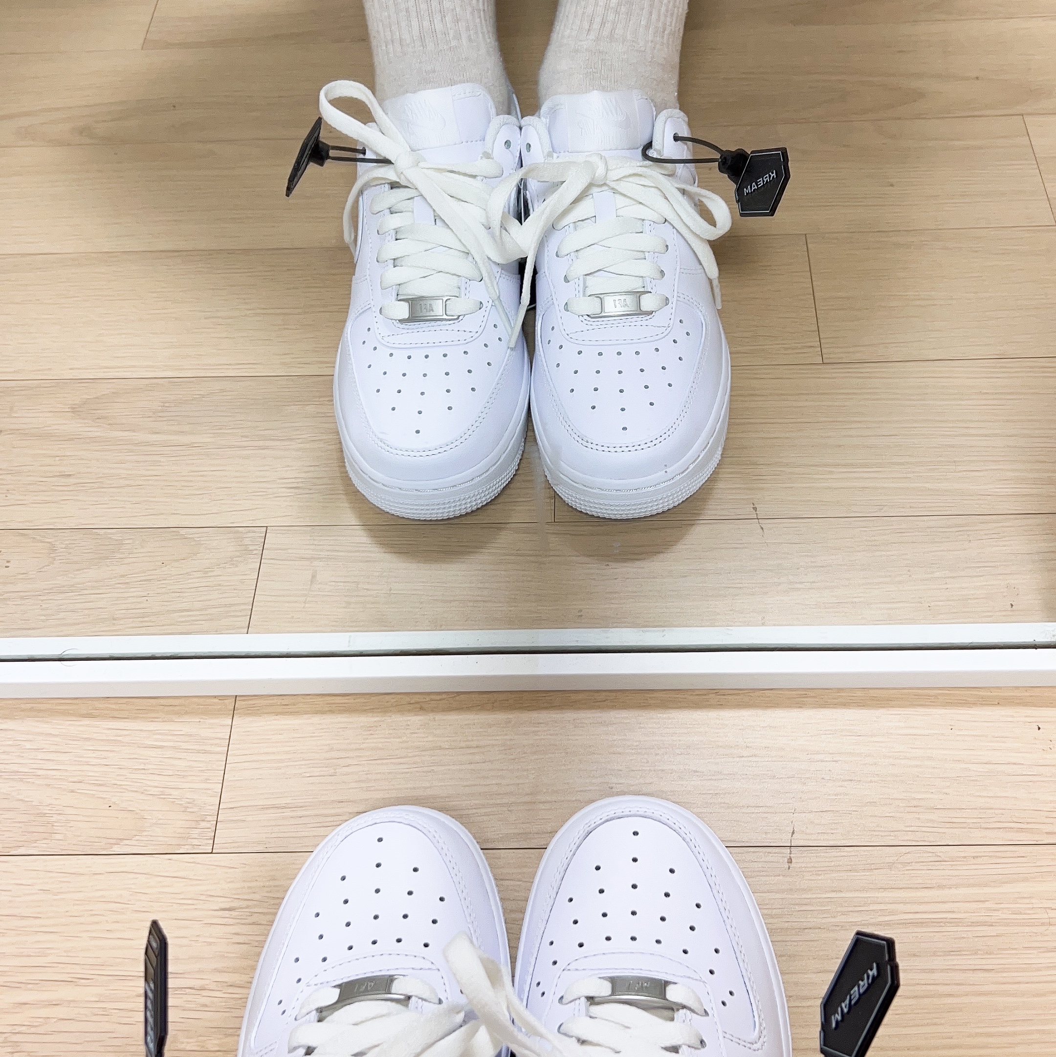 (W) Nike Air Force 1 '07 Low White 착용 스타일
