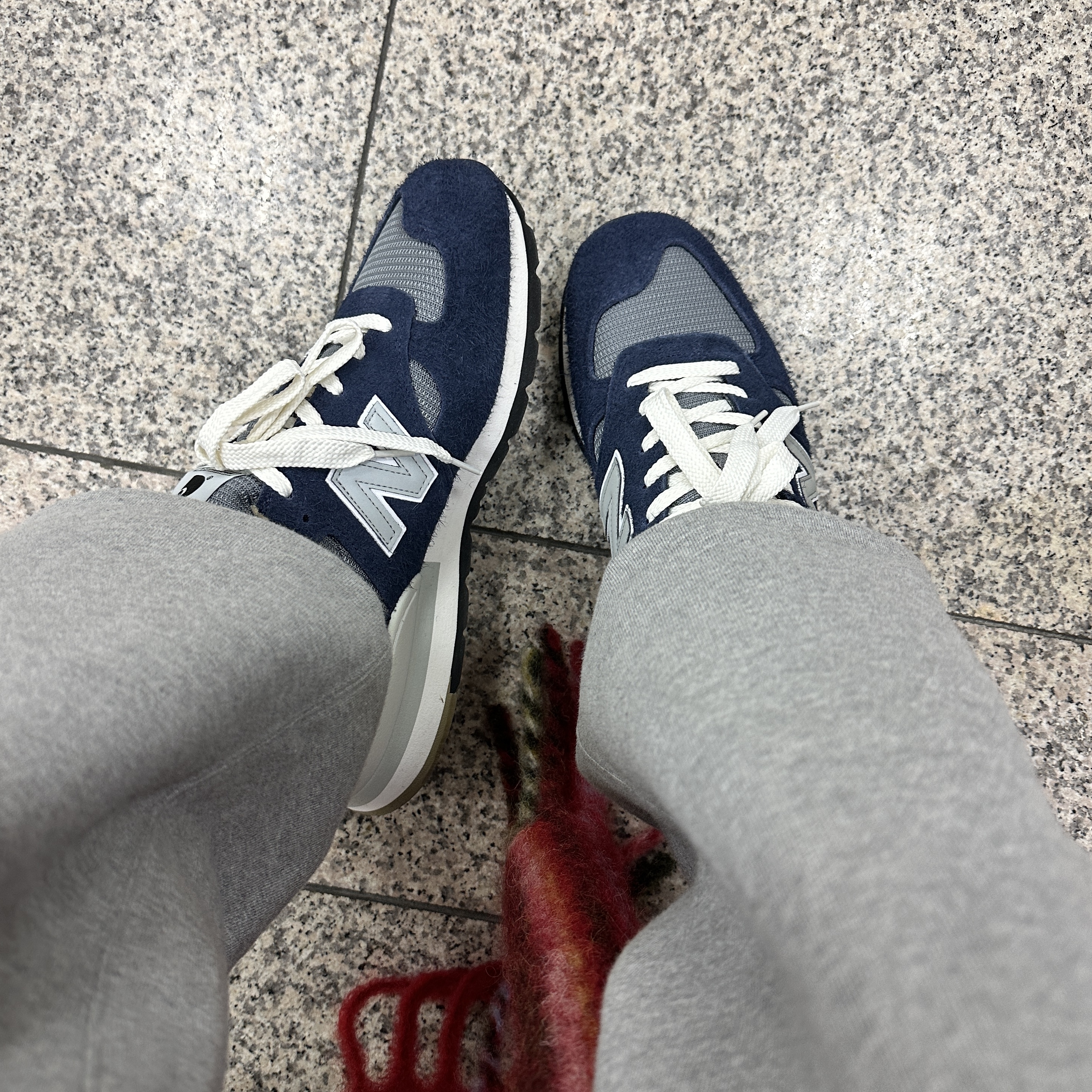 New Balance x Carhartt WIP 990v1 Made in USA Sculpture Center 착용 스타일