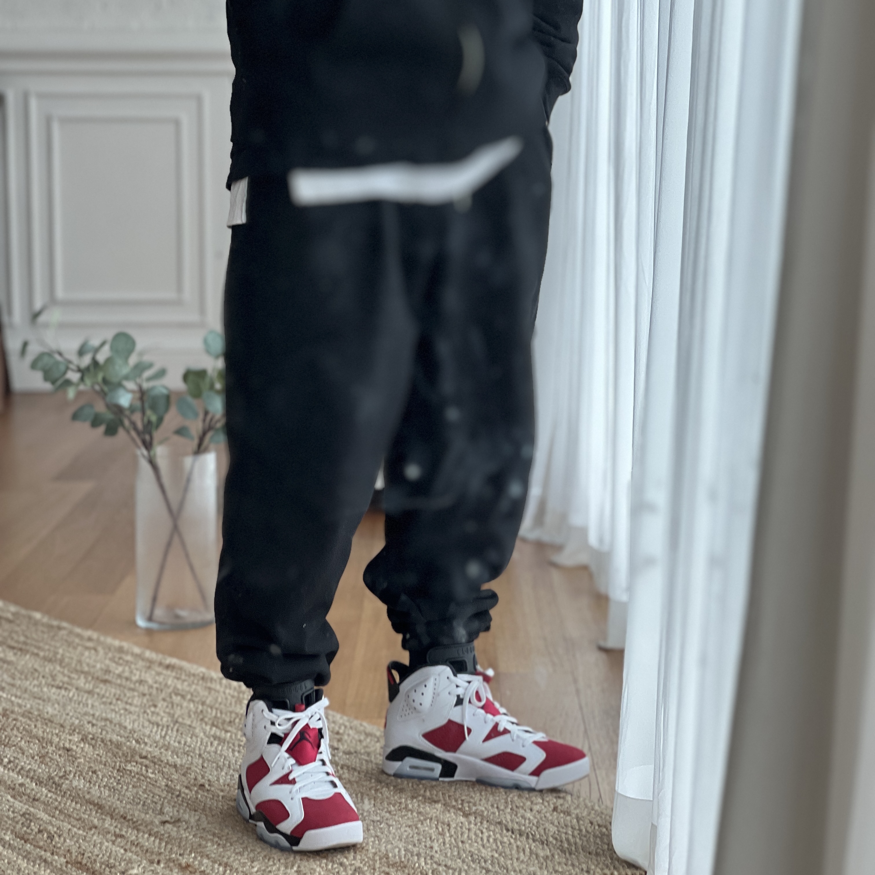 Jordan 6 Retro Carmine 2021 착용 스타일