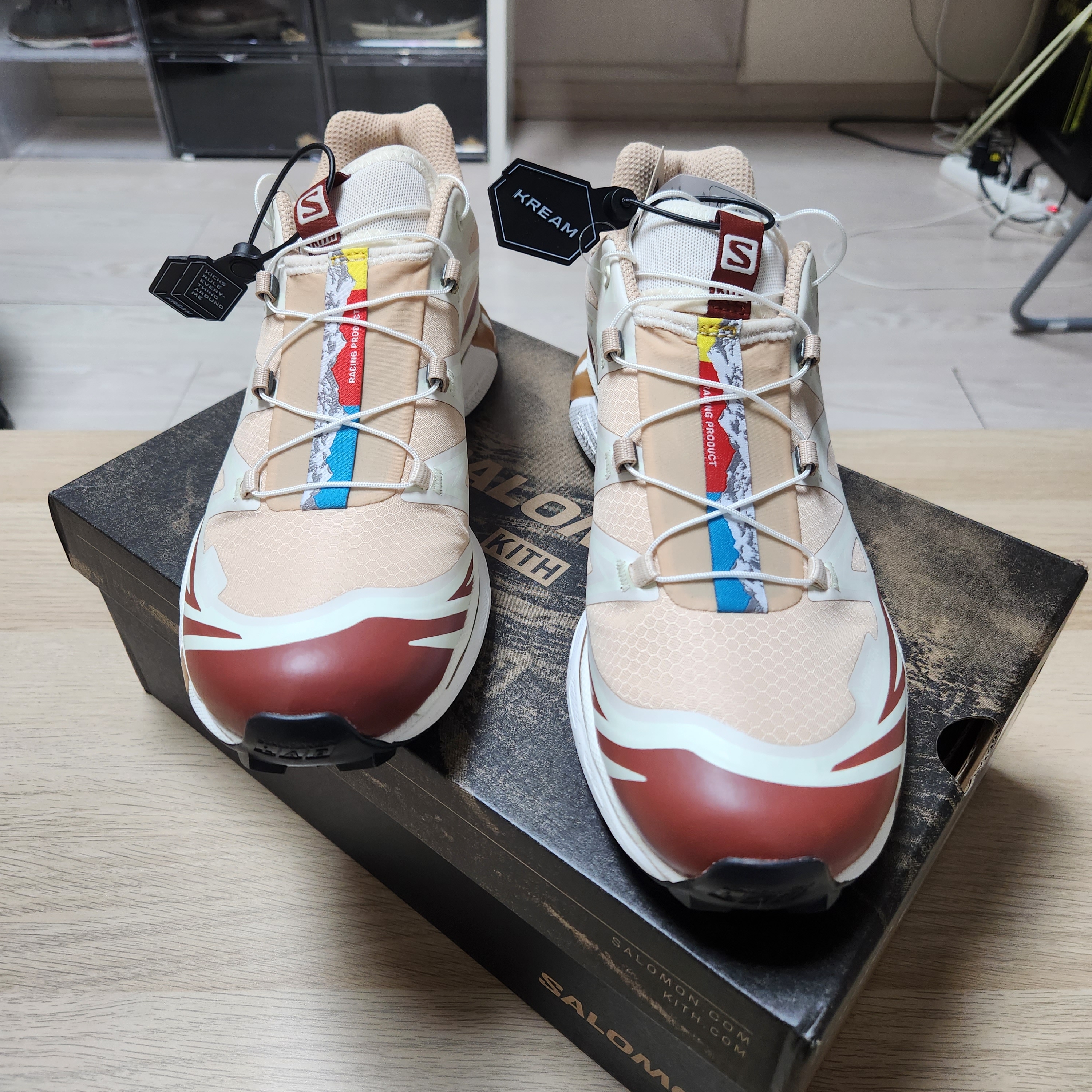 Salomon x Kith XT-6 Gore-Tex Hazelnut Burnt Henna Vanilla Ice 착용 스타일 - 2