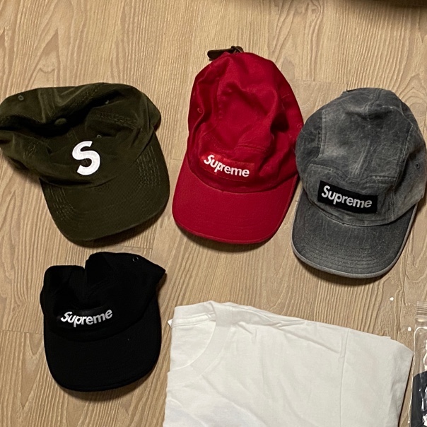Supreme String Camp Cap Red - 21SS, Supreme Wool Camp Cap Black - 21FW 착용 스타일