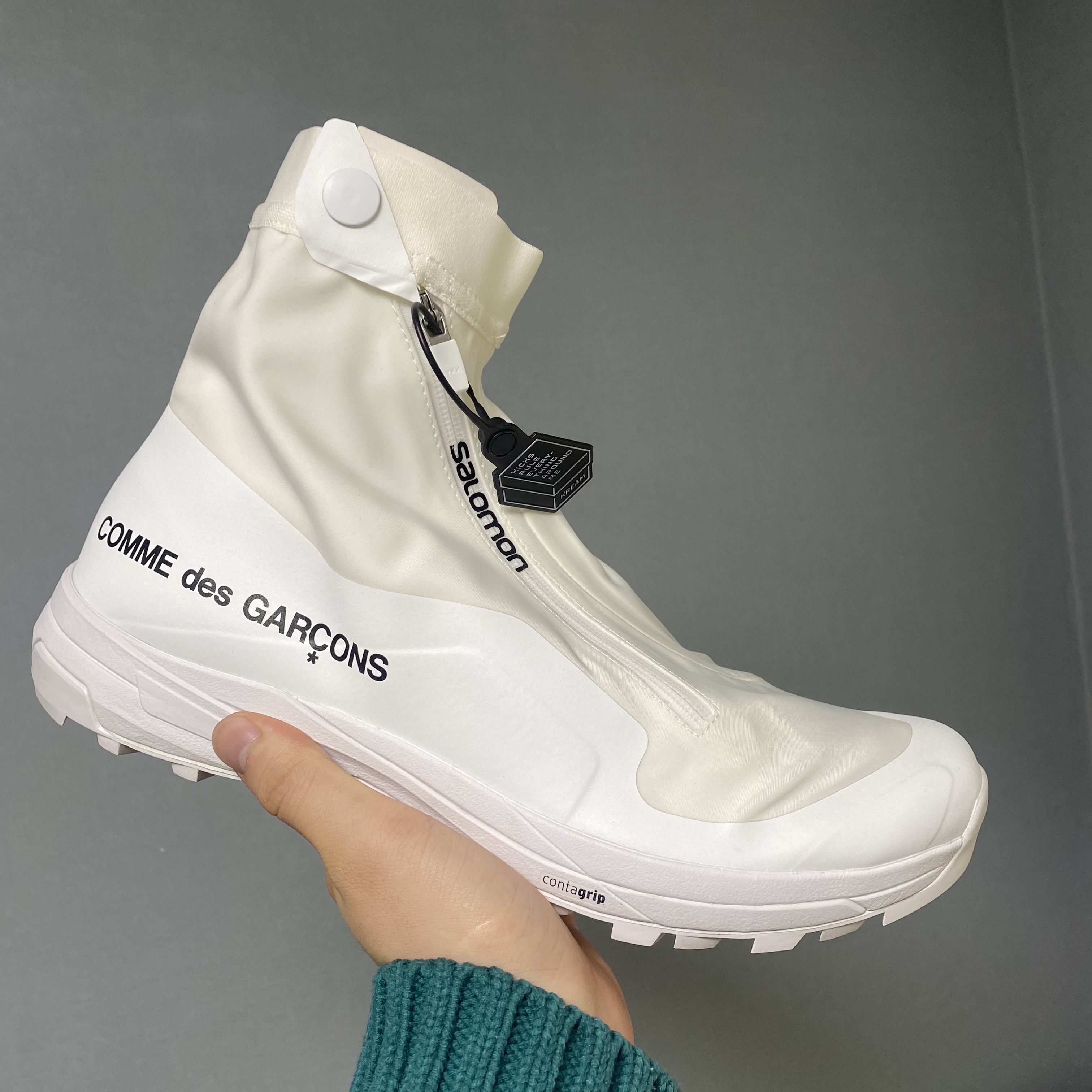 Salomon x Comme des Garcons XA-Alpine 2 White 착용 스타일 - 1