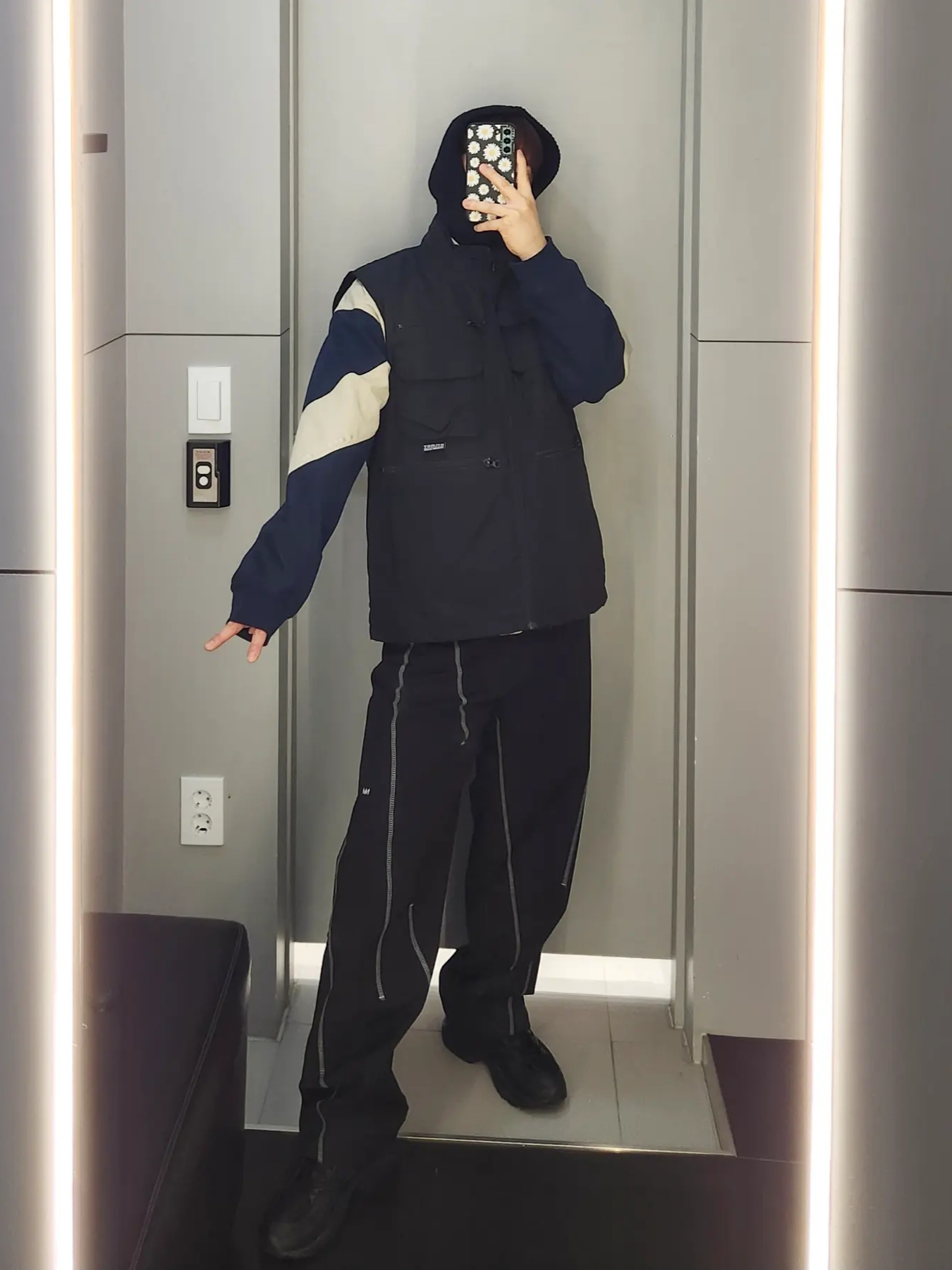 Reebok Premier Road Modern Core Black Vector Navy 착용 스타일 - 2