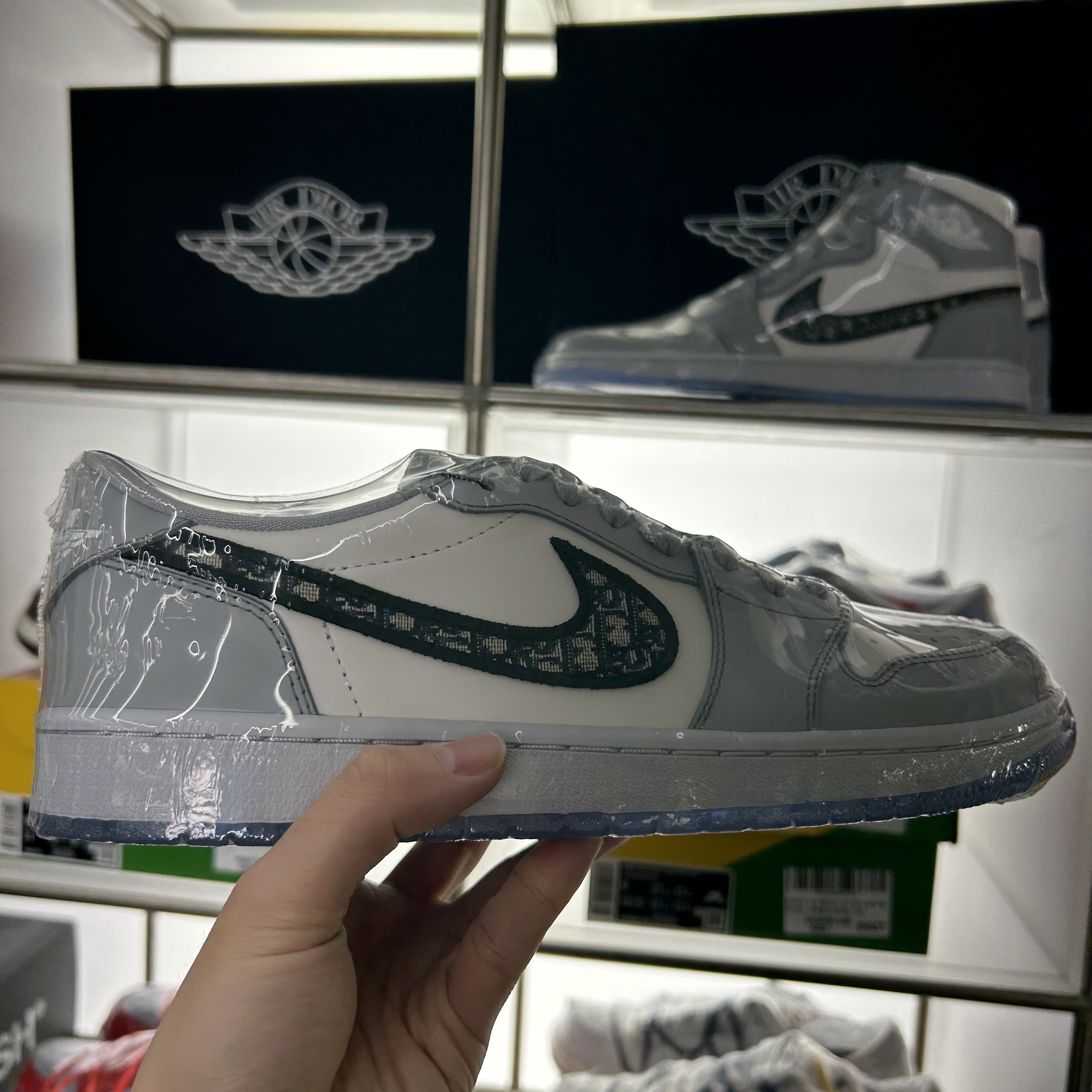 Jordan 1 x Dior Low OG 착용 스타일 - 2