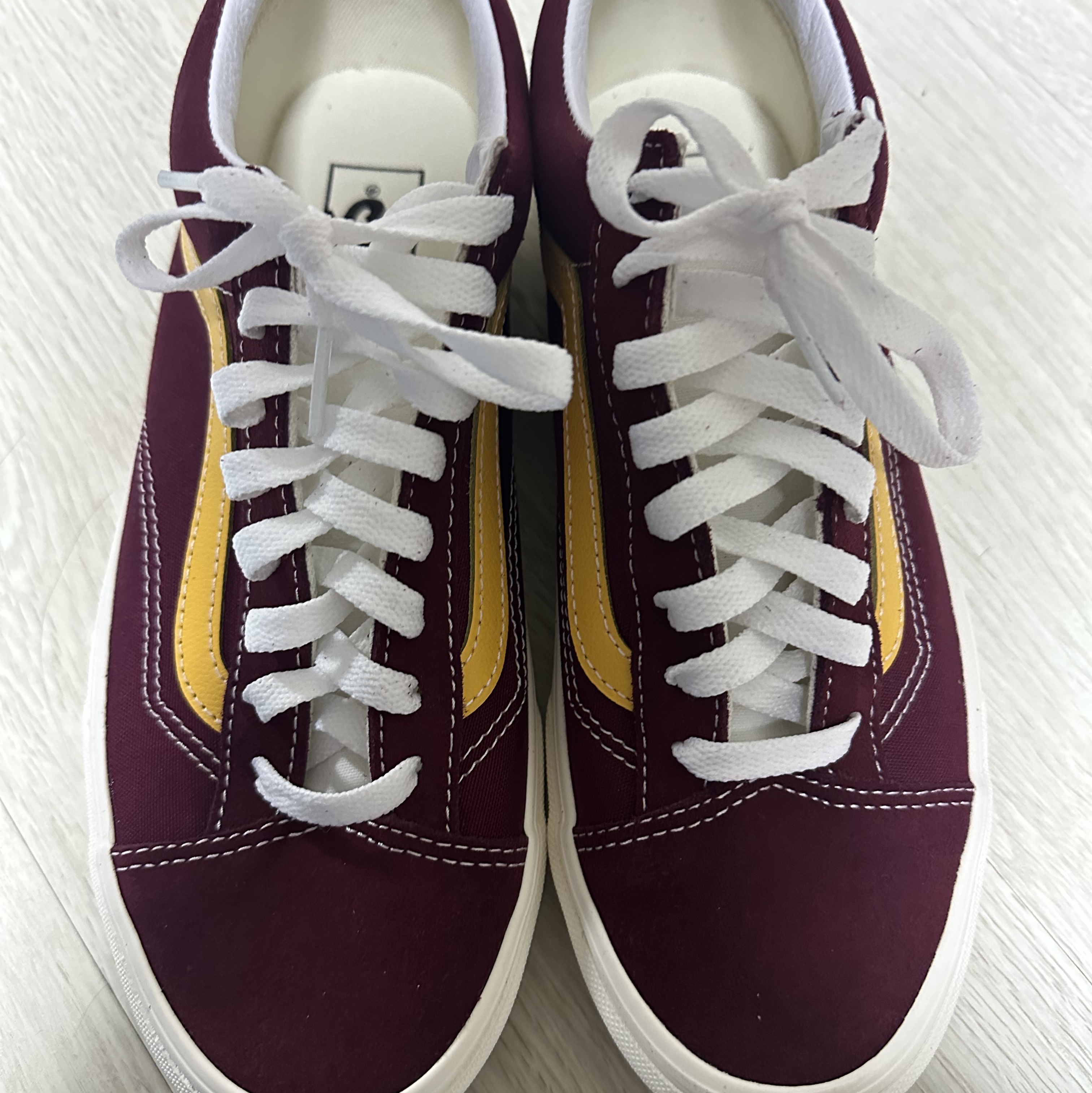 Vans Style 36 Suede Canvas Tawny Port 착용 스타일