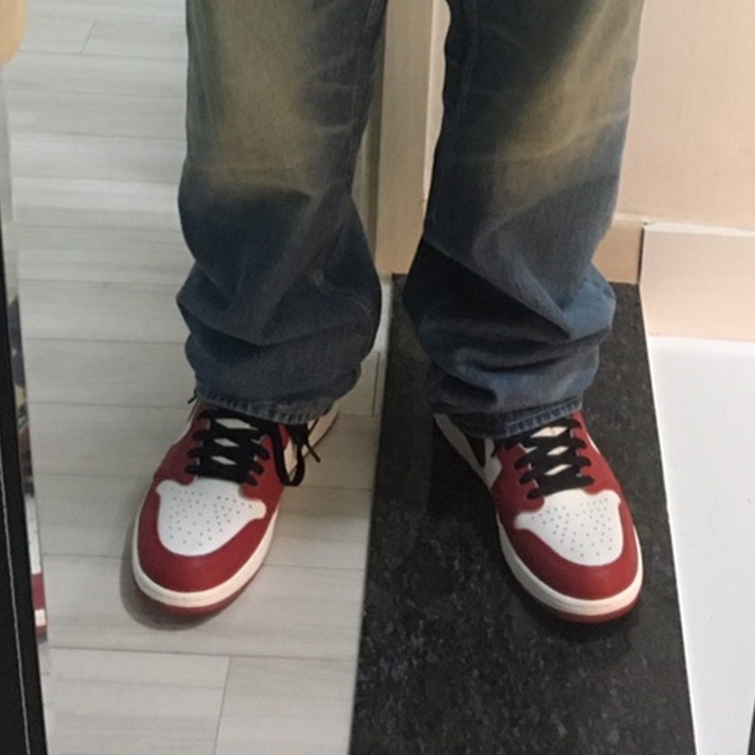 Jordan 1 Retro High OG Chicago 2022, Essentials 5 Pocket Jean Indigo - 22FW 착용 스타일