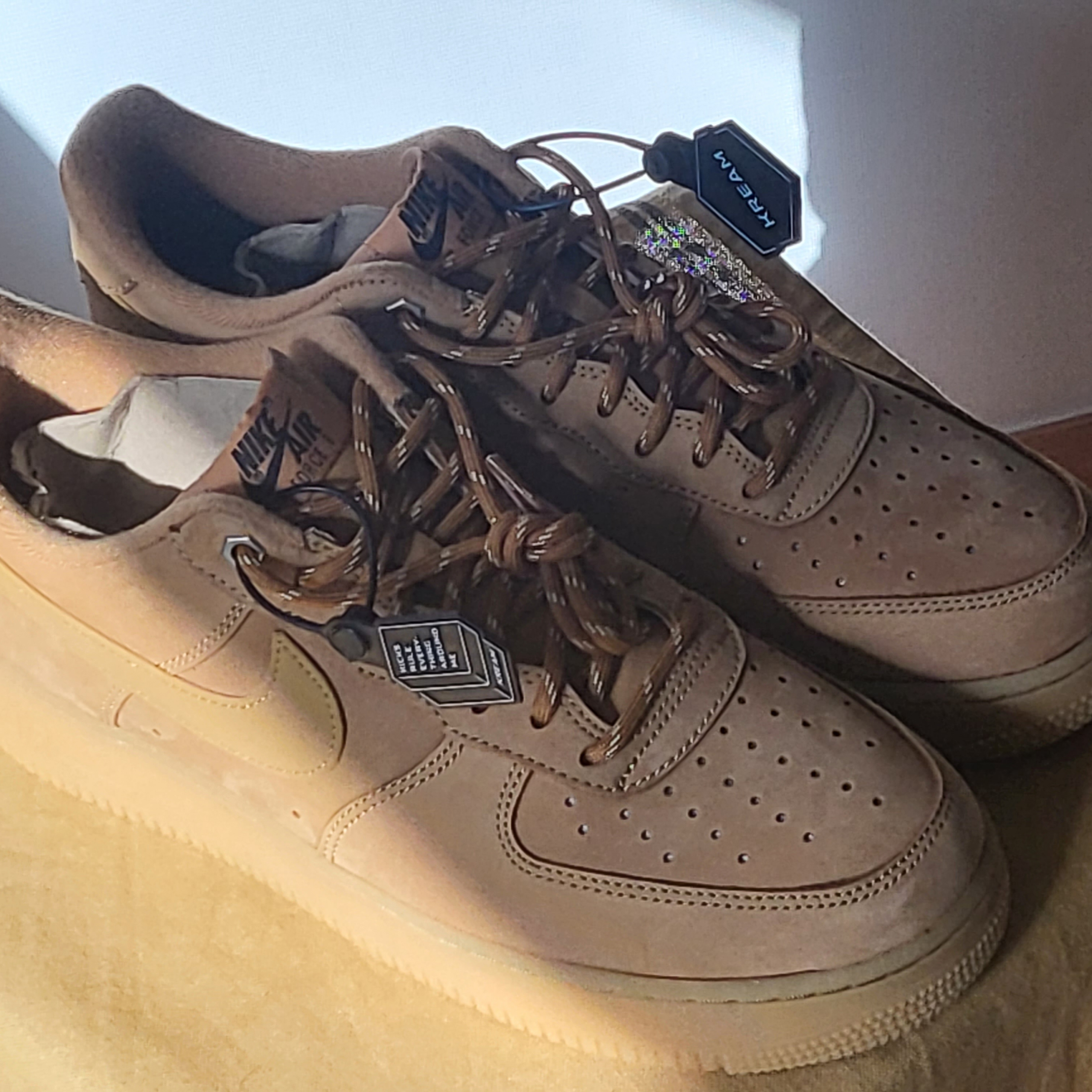 Nike Air Force 1 '07 WB Flax 착용 스타일 - 1