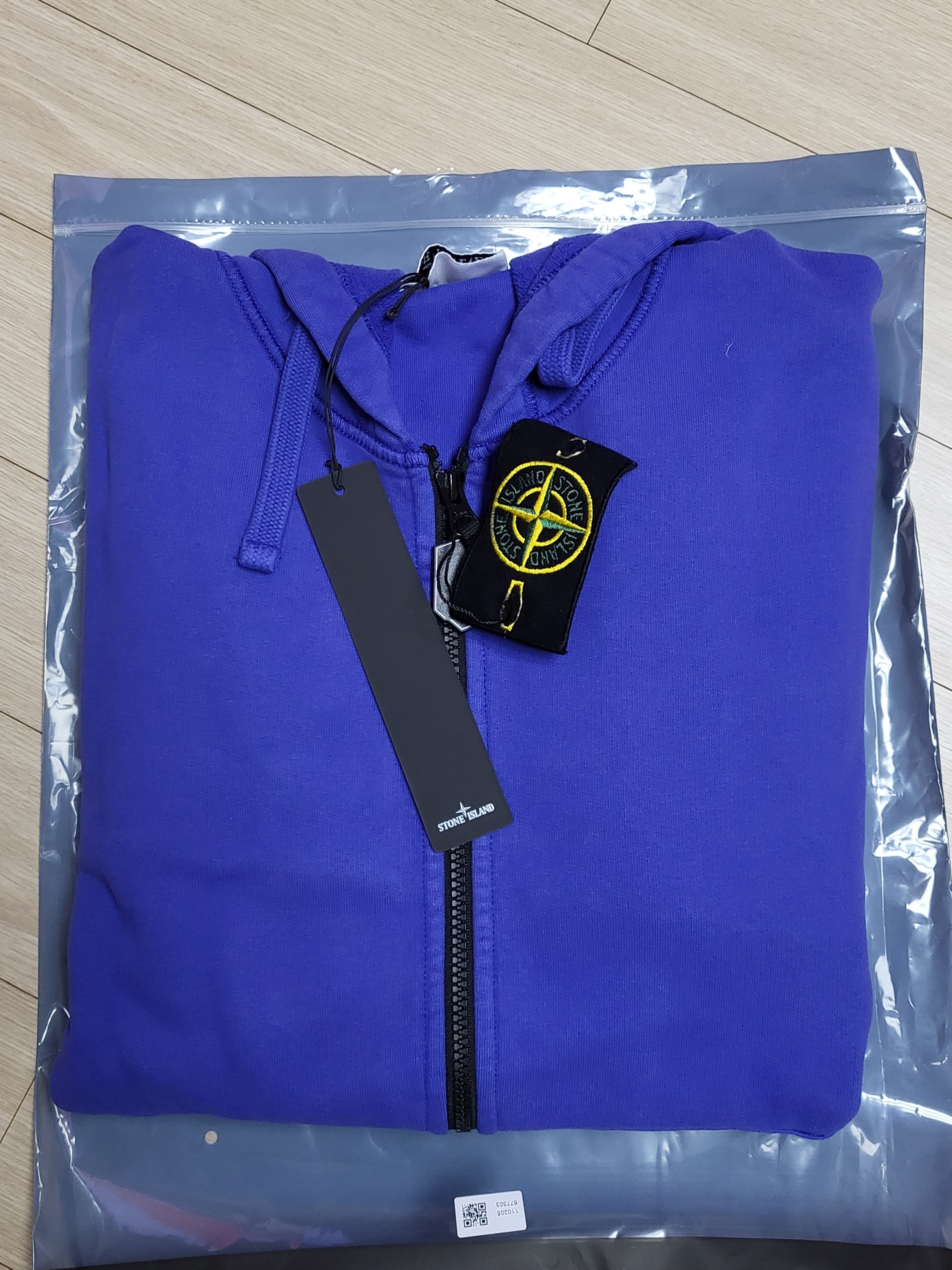 Stone Island 64220 Full Zip Hooded Sweatshirt Periwinkle - 21FW 착용 스타일 - 3