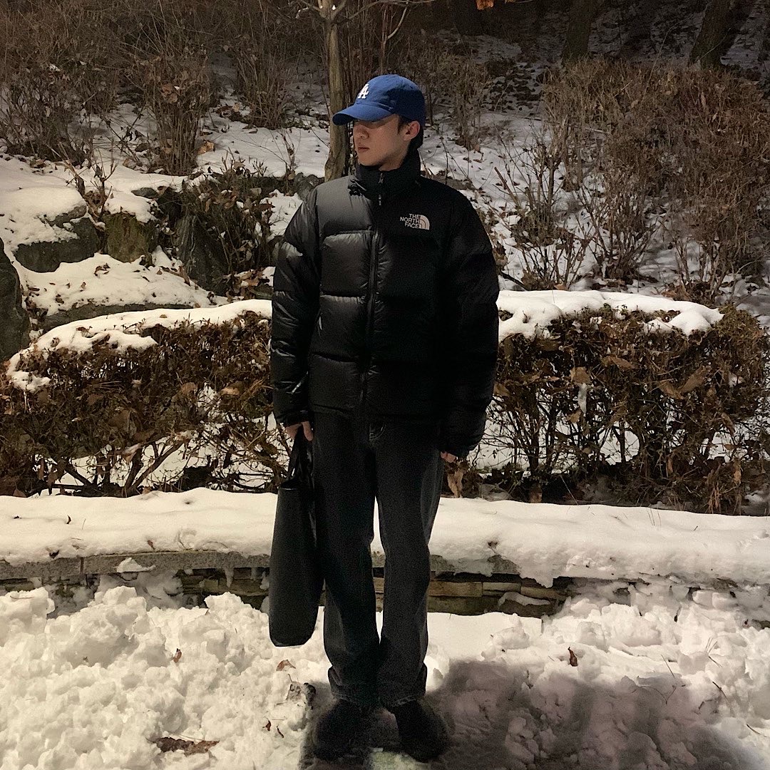 The North Face 1996 Eco Nuptse Jacket Black 착용 스타일 - 1