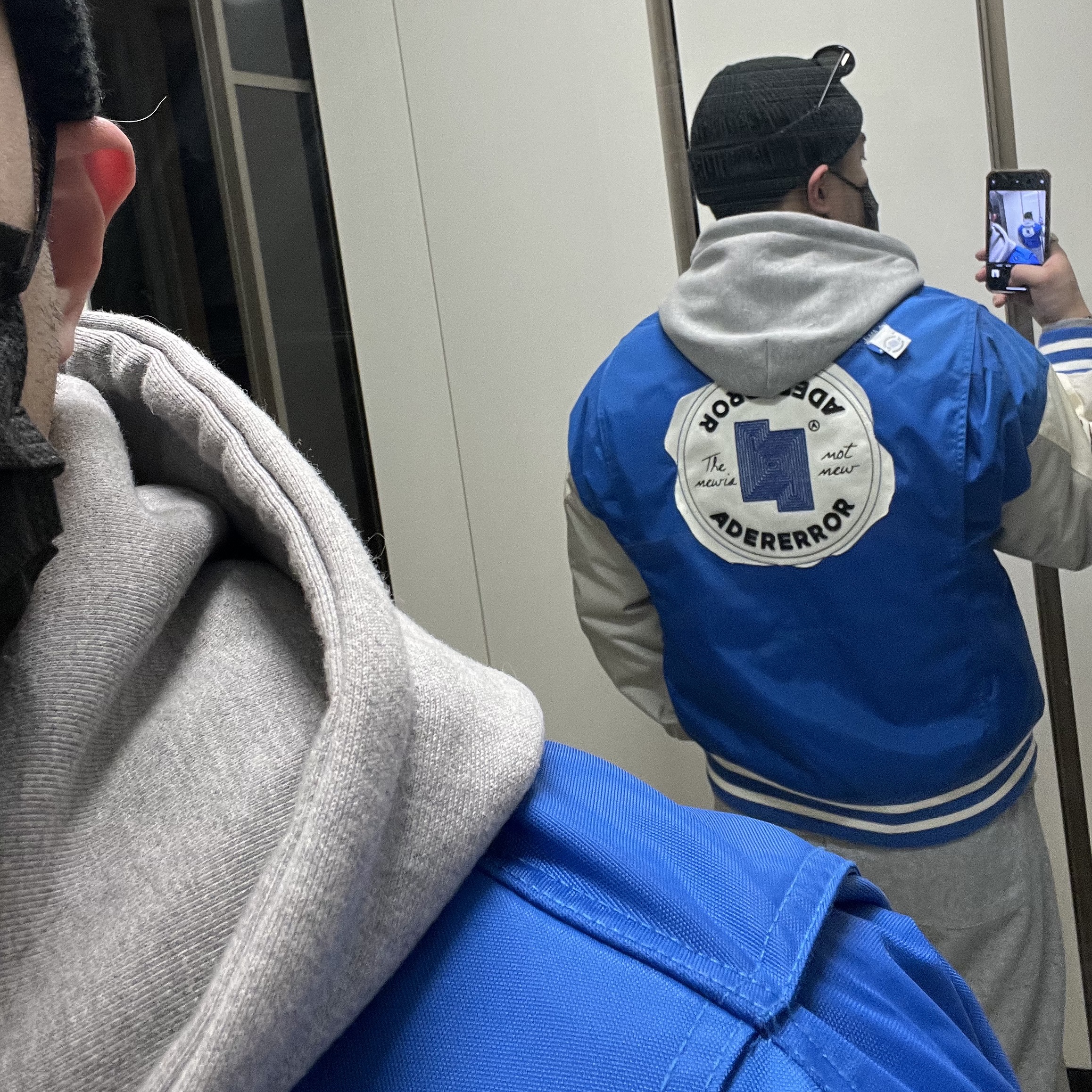 Converse x Ader Error Shapes Varsity Jacket Cobalt, Converse x Ader Error Chuck 70 High White 착용 스타일 - 2