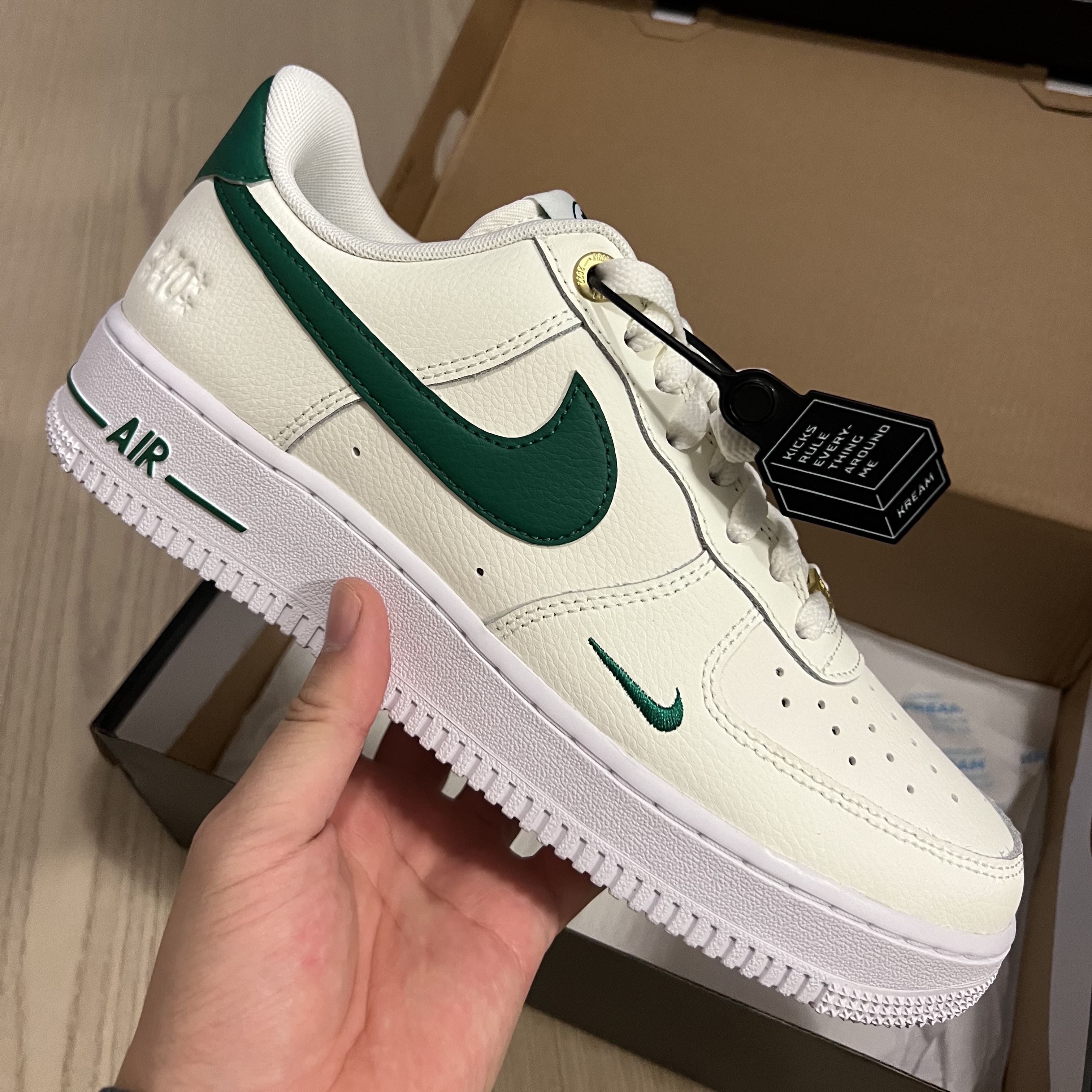 Nike Air Force 1 '07 LV8 40th Anniversary Join Forces Sail Malachite 착용 스타일