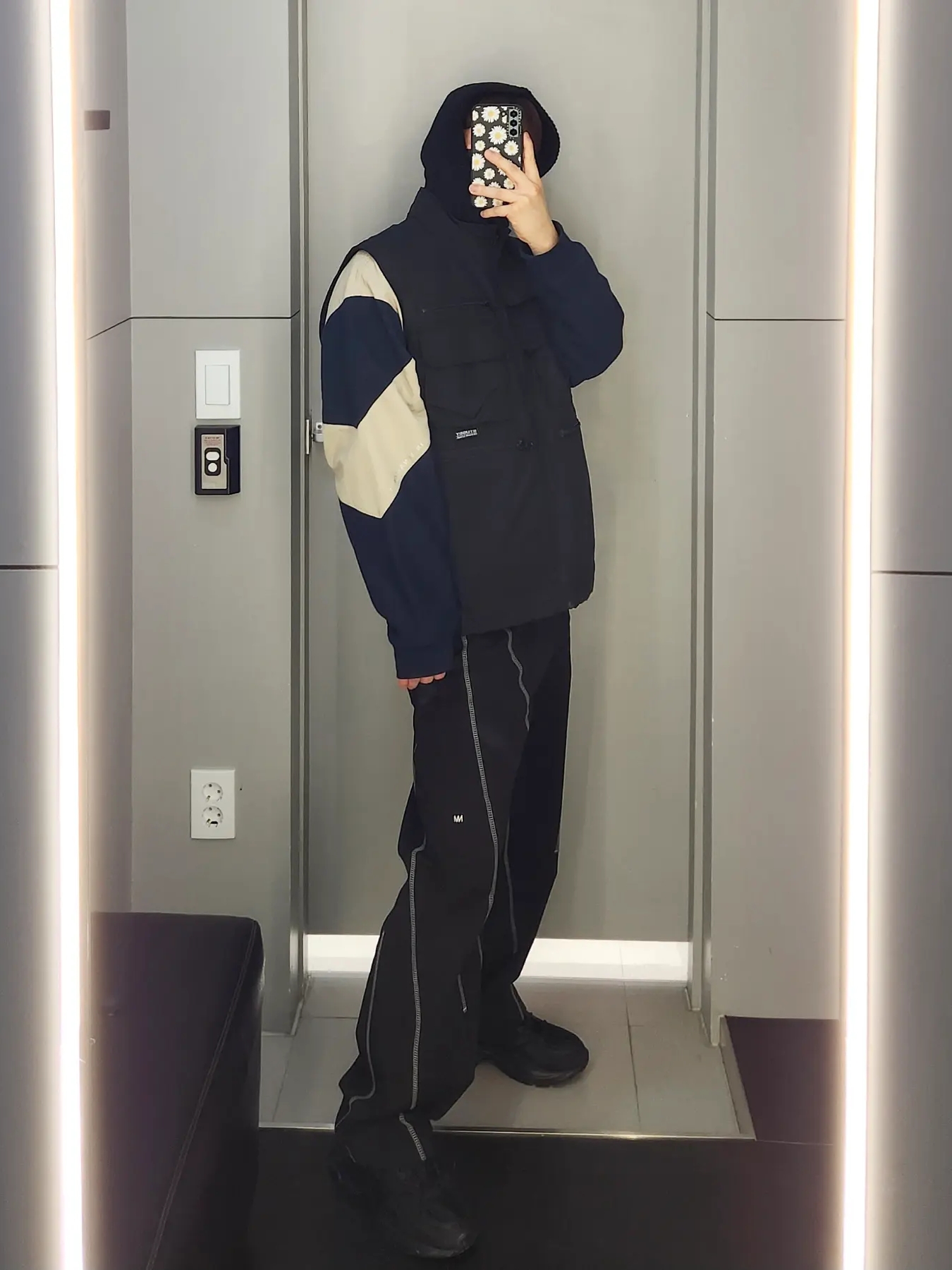 Reebok Premier Road Modern Core Black Vector Navy 착용 스타일 - 1