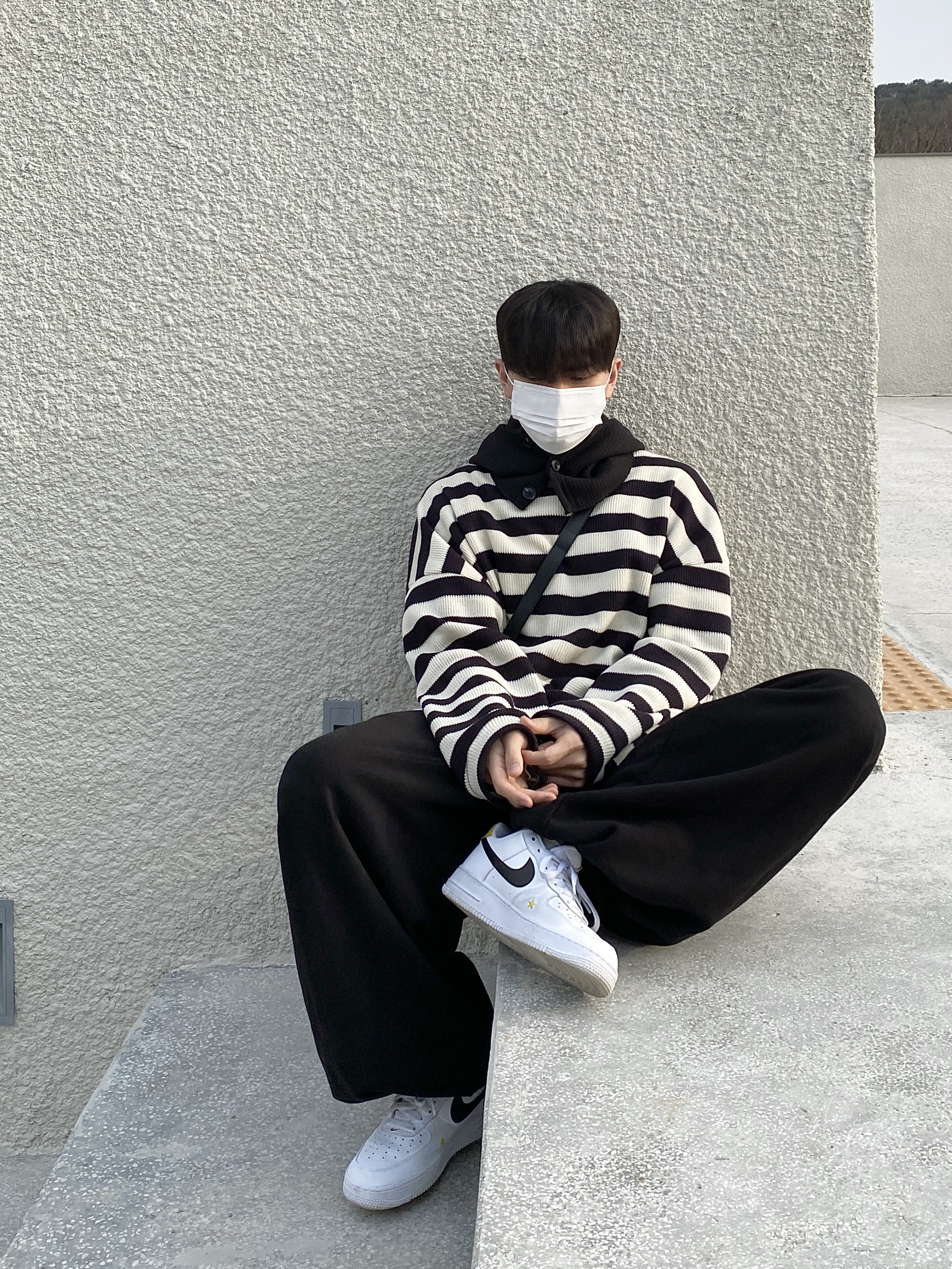 Nike Air Force 1 '07 LV8 2 Have a Nike Day 착용 스타일 - 1